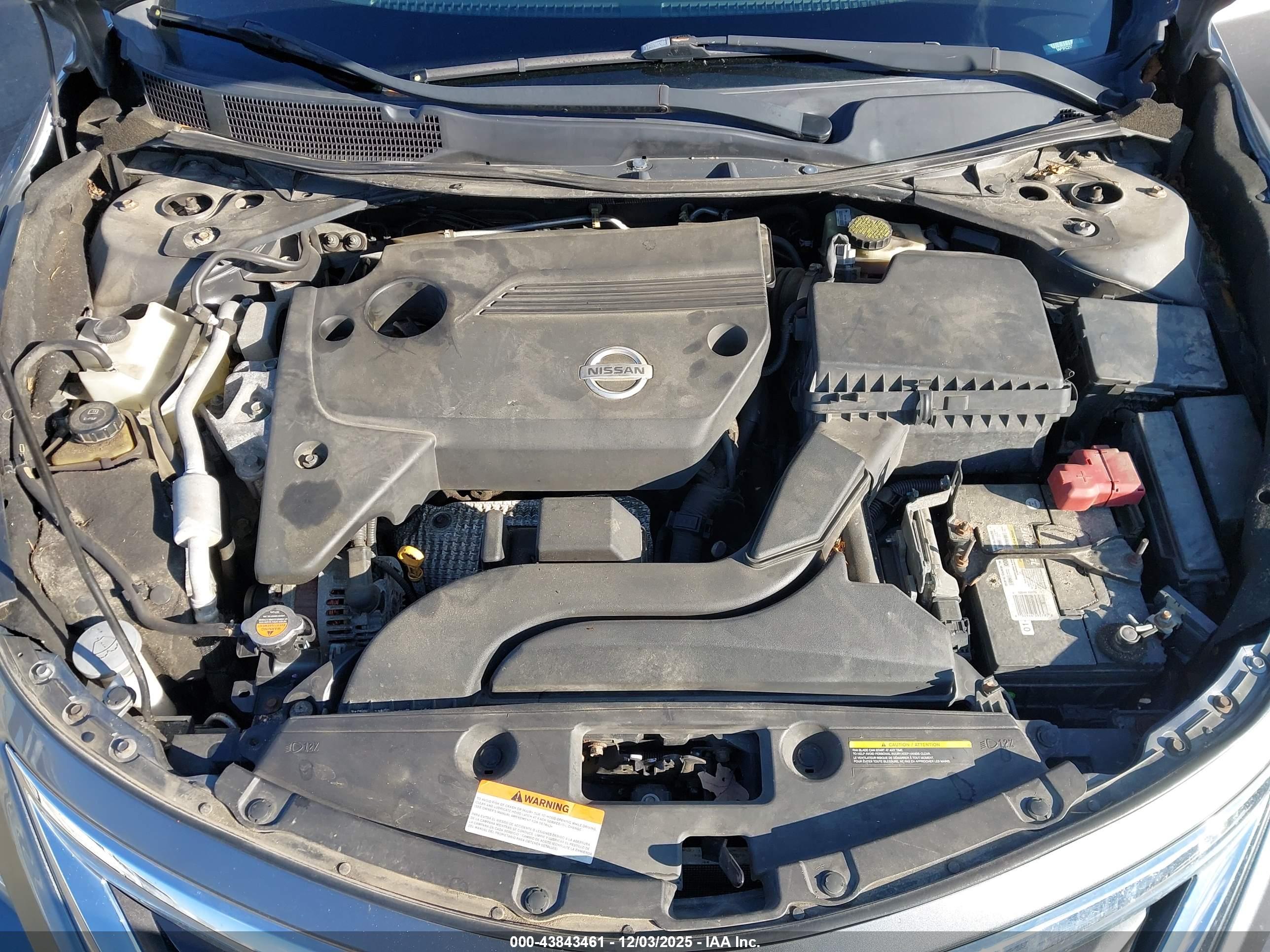 NISSAN ALTIMA image 10