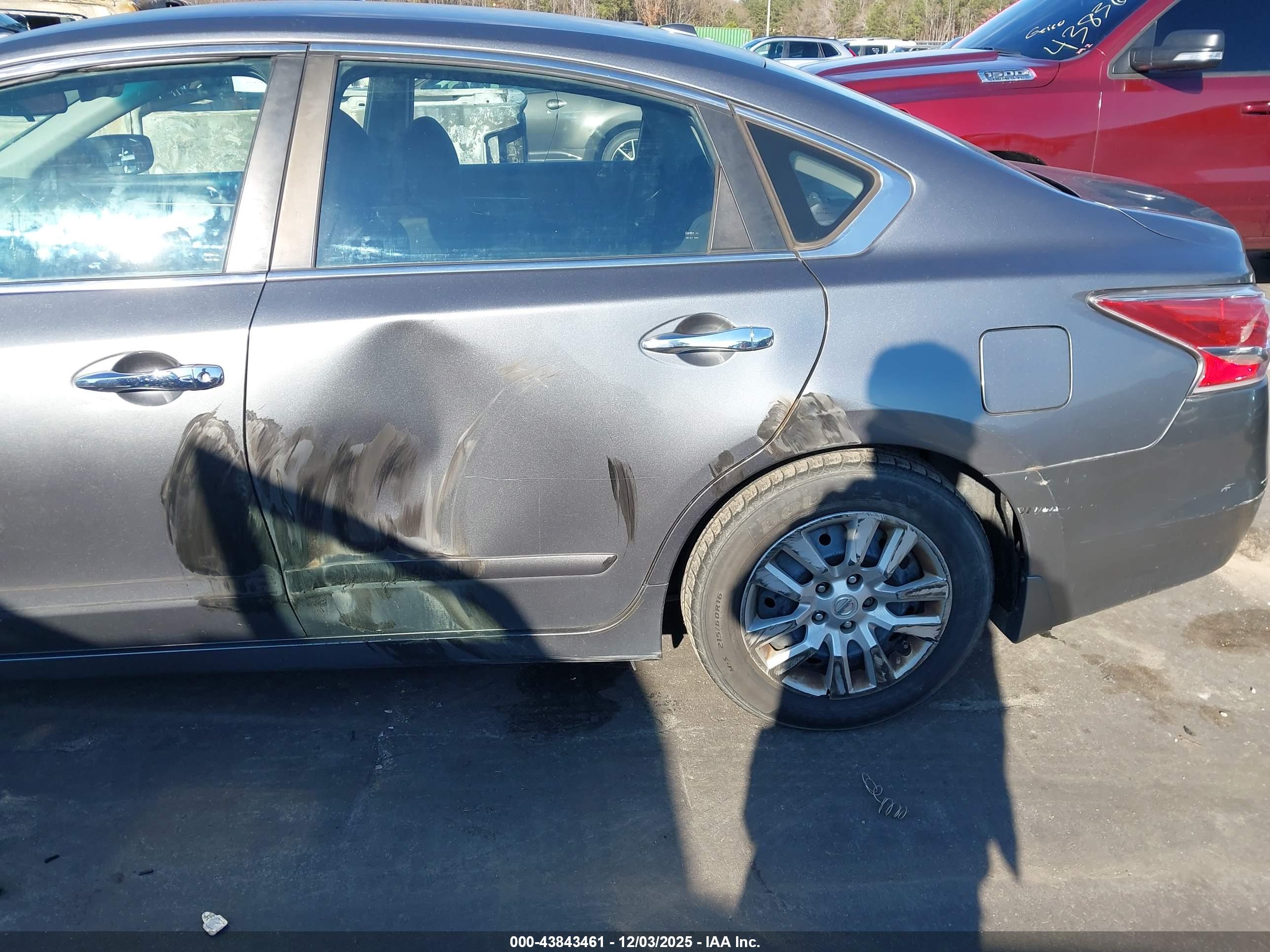 NISSAN ALTIMA image 6