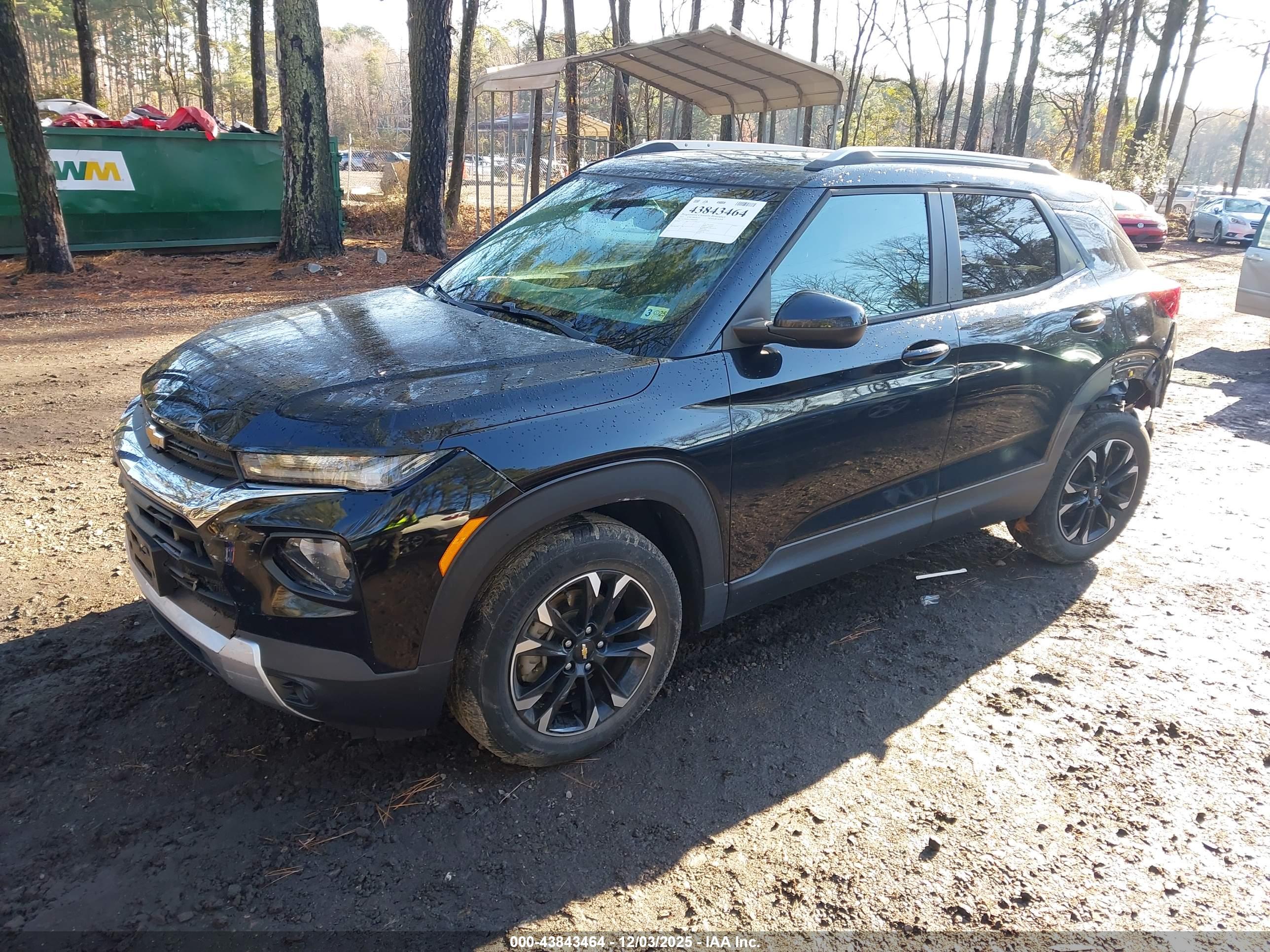 CHEVROLET TRAILBLAZER image 2