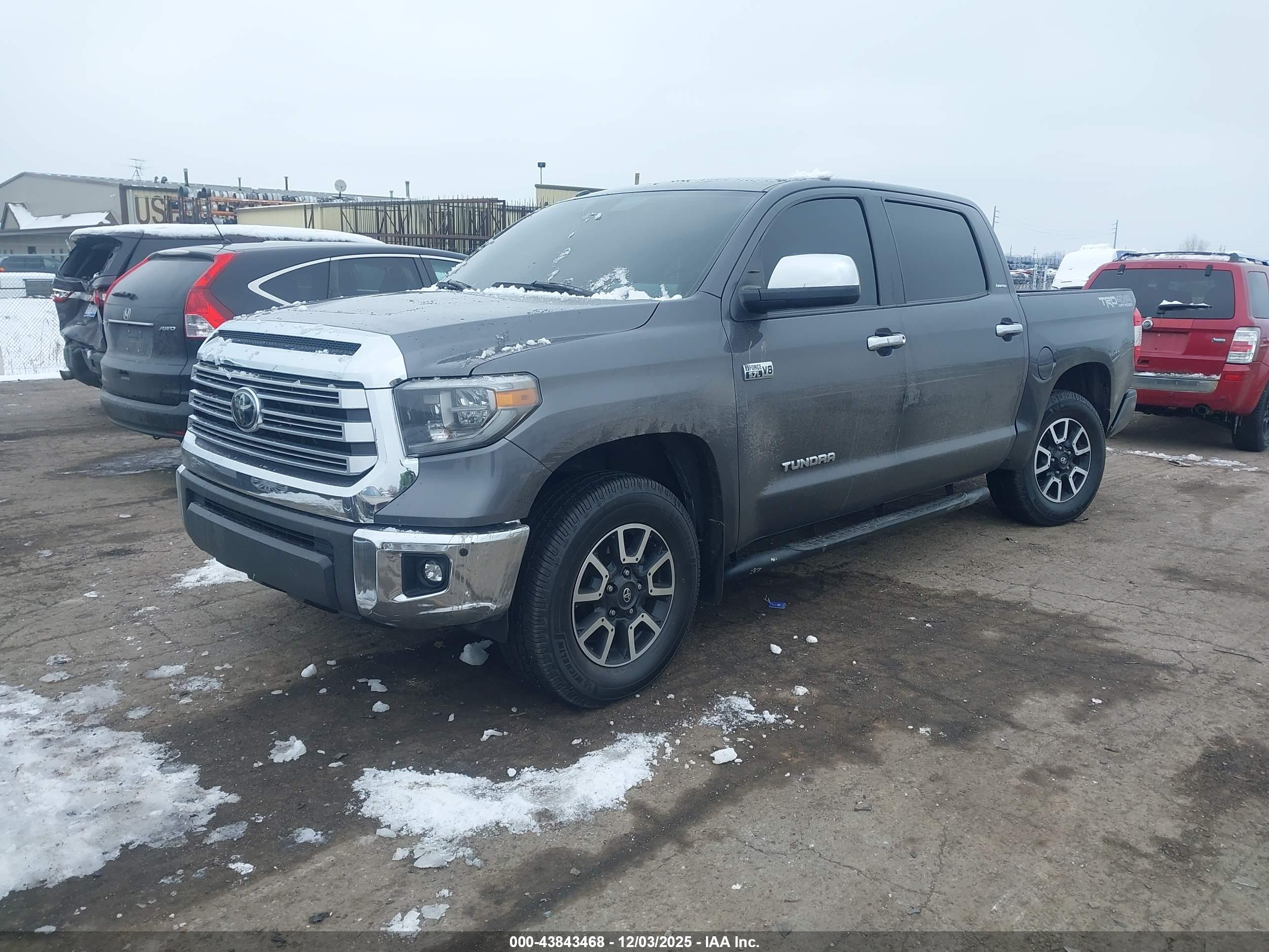 TOYOTA TUNDRA image 2