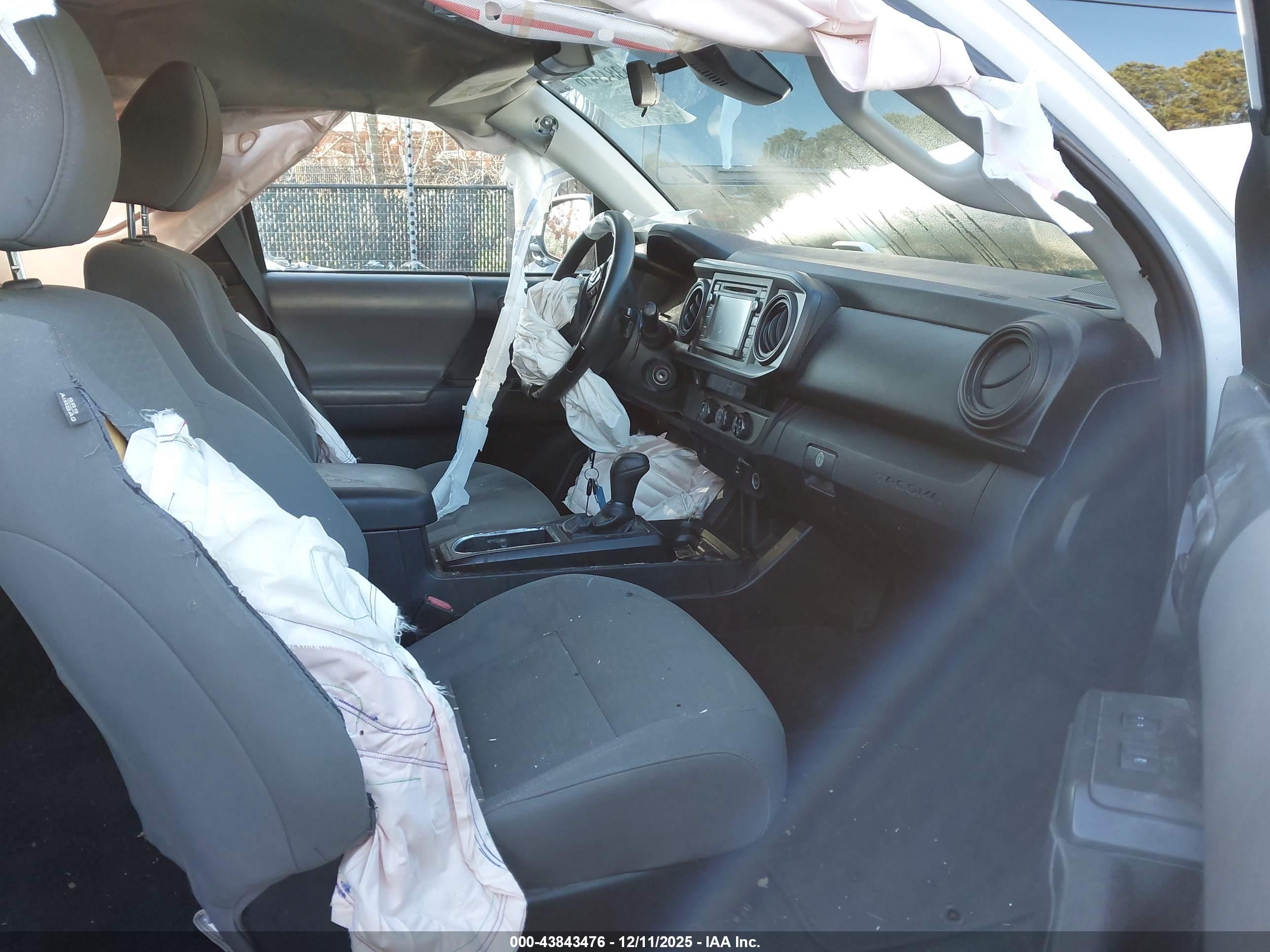 TOYOTA TACOMA image 5