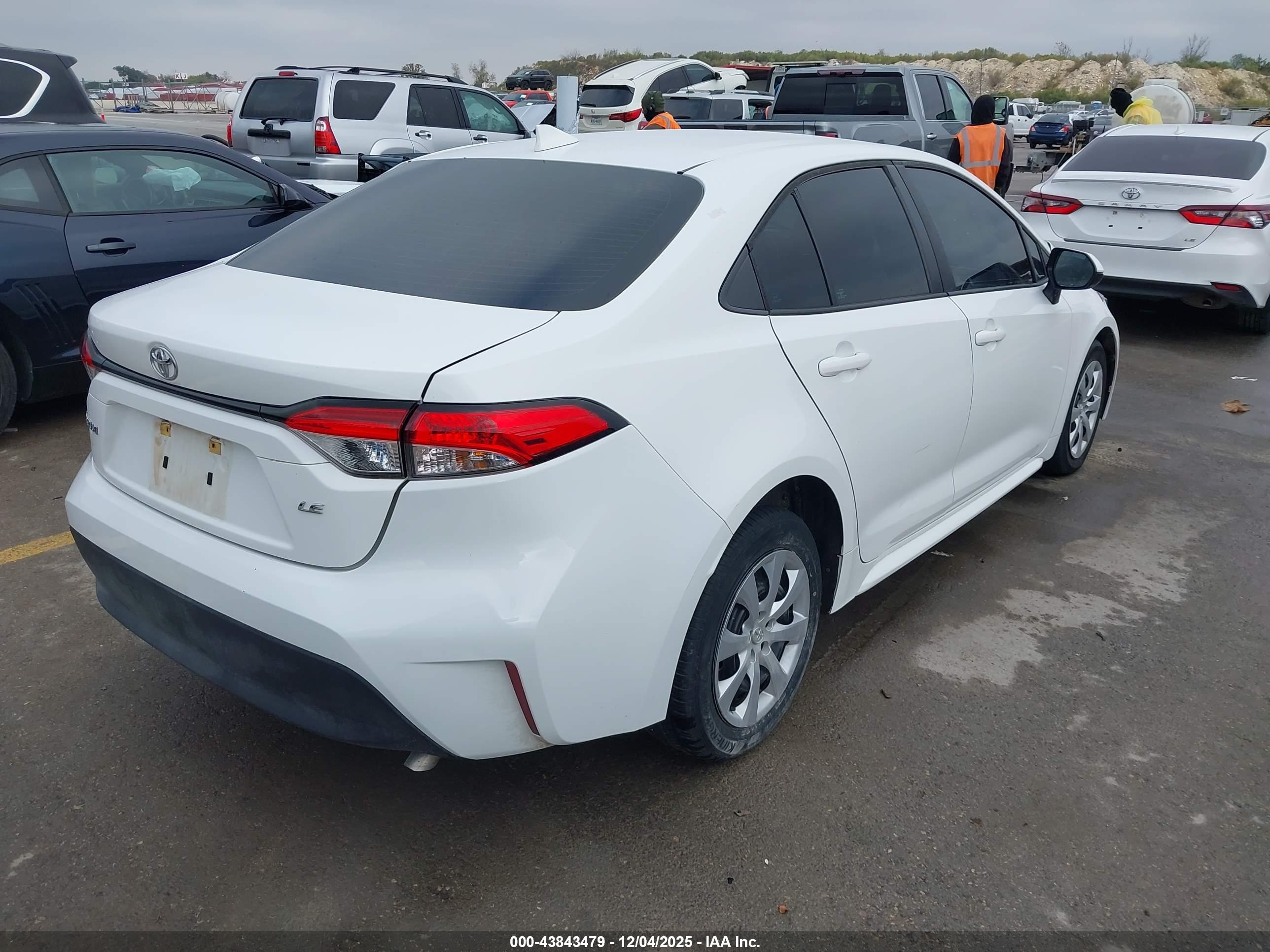 TOYOTA COROLLA image 4