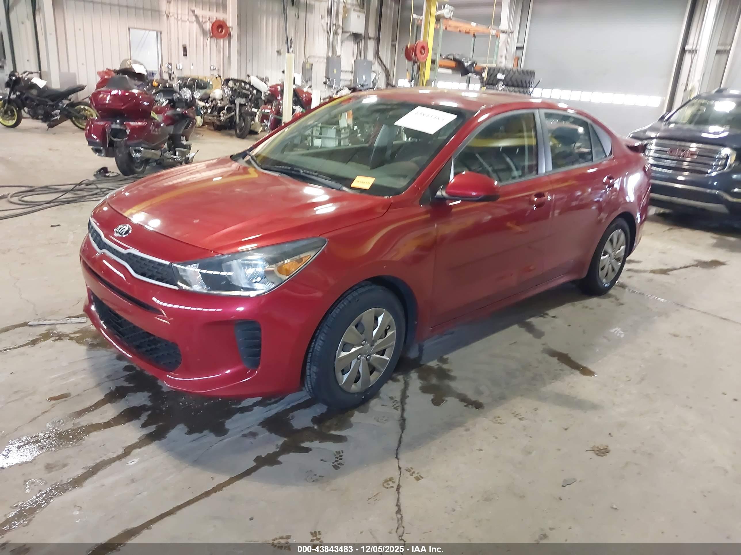KIA RIO image 2