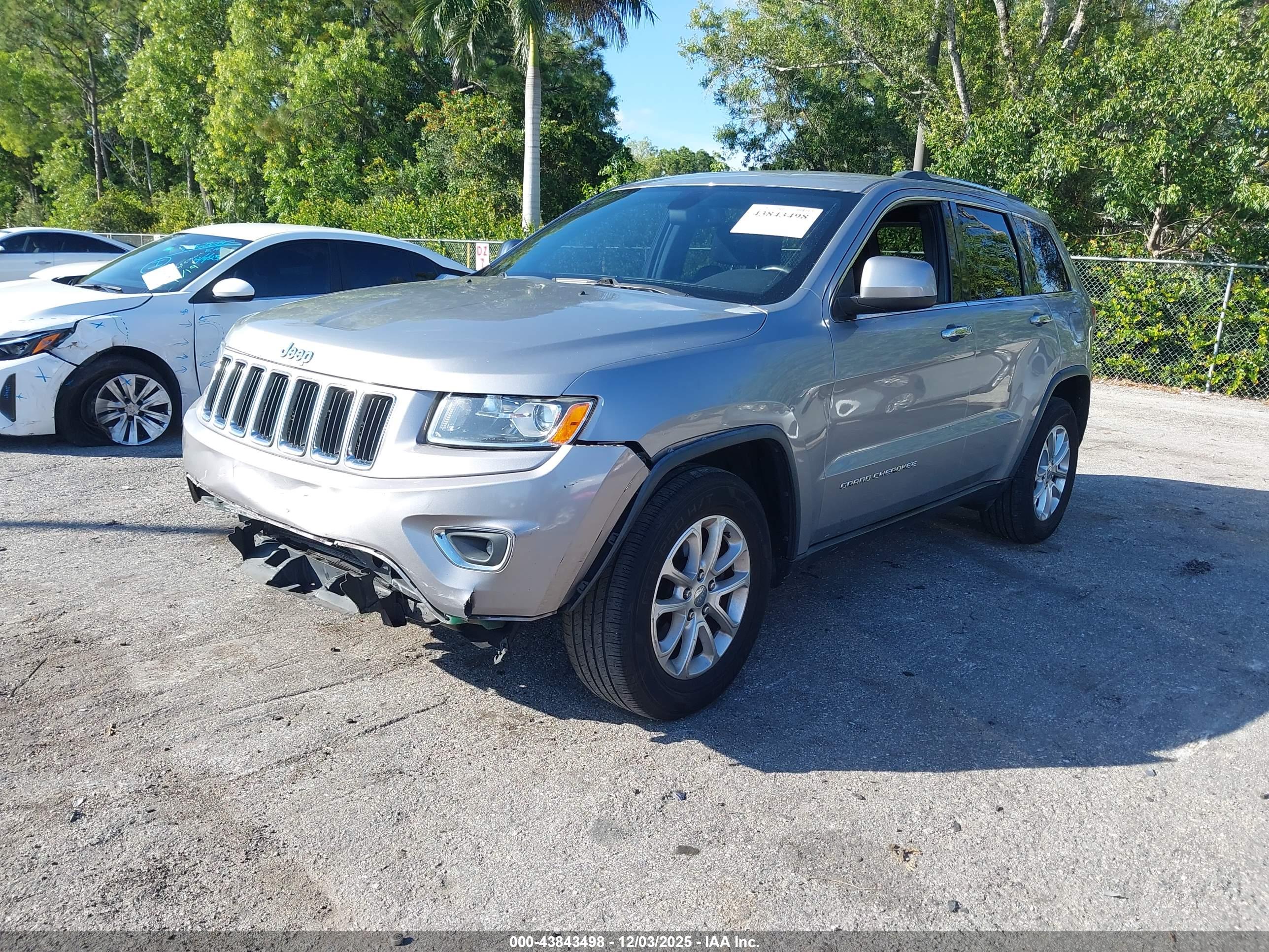 JEEP GRAND image 2