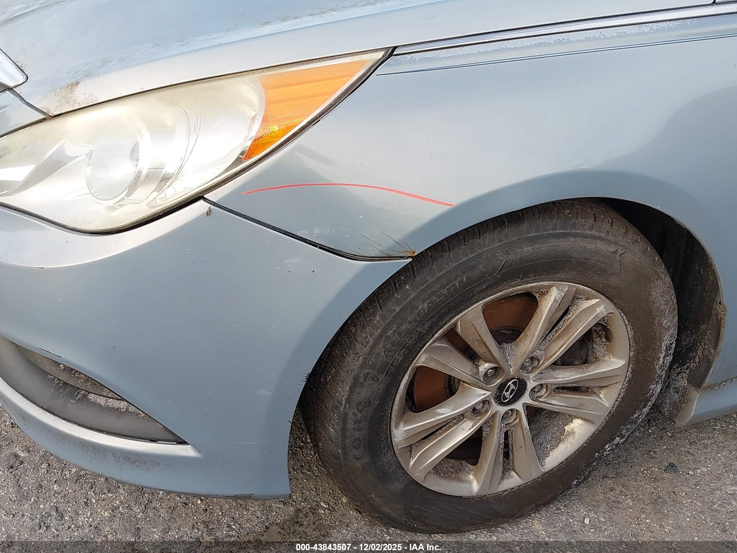 HYUNDAI SONATA image 6
