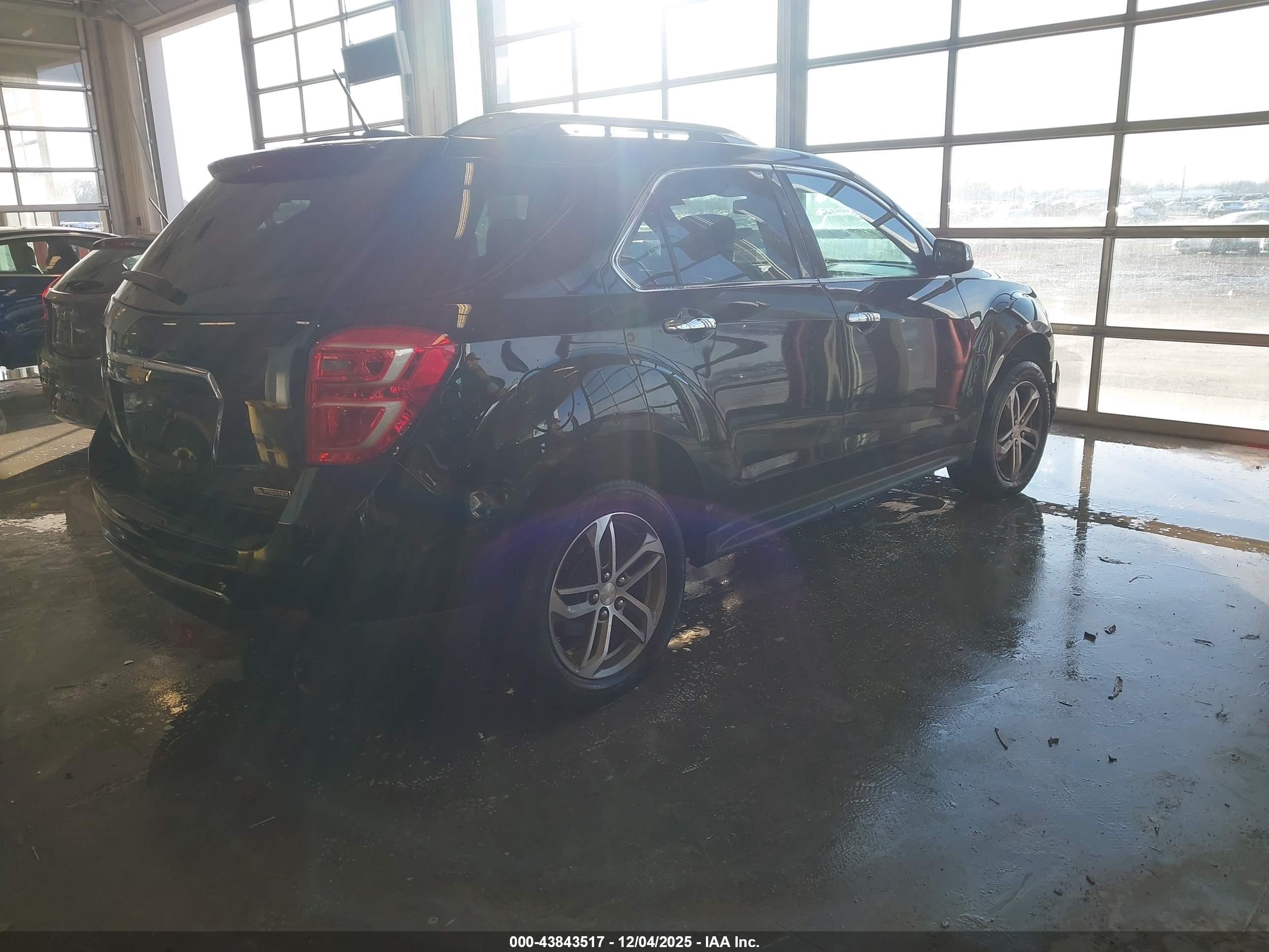 CHEVROLET EQUINOX image 4