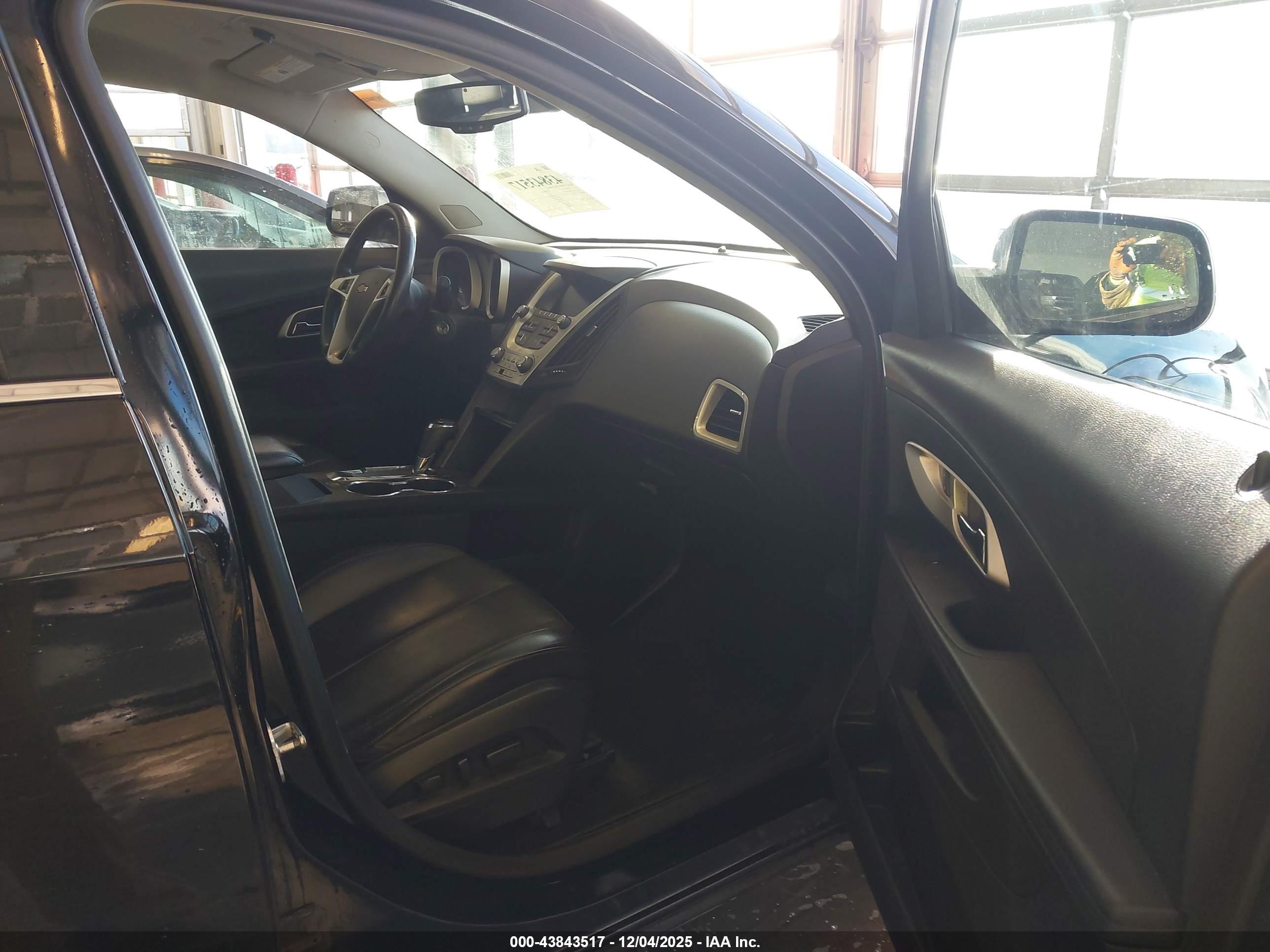 CHEVROLET EQUINOX image 5