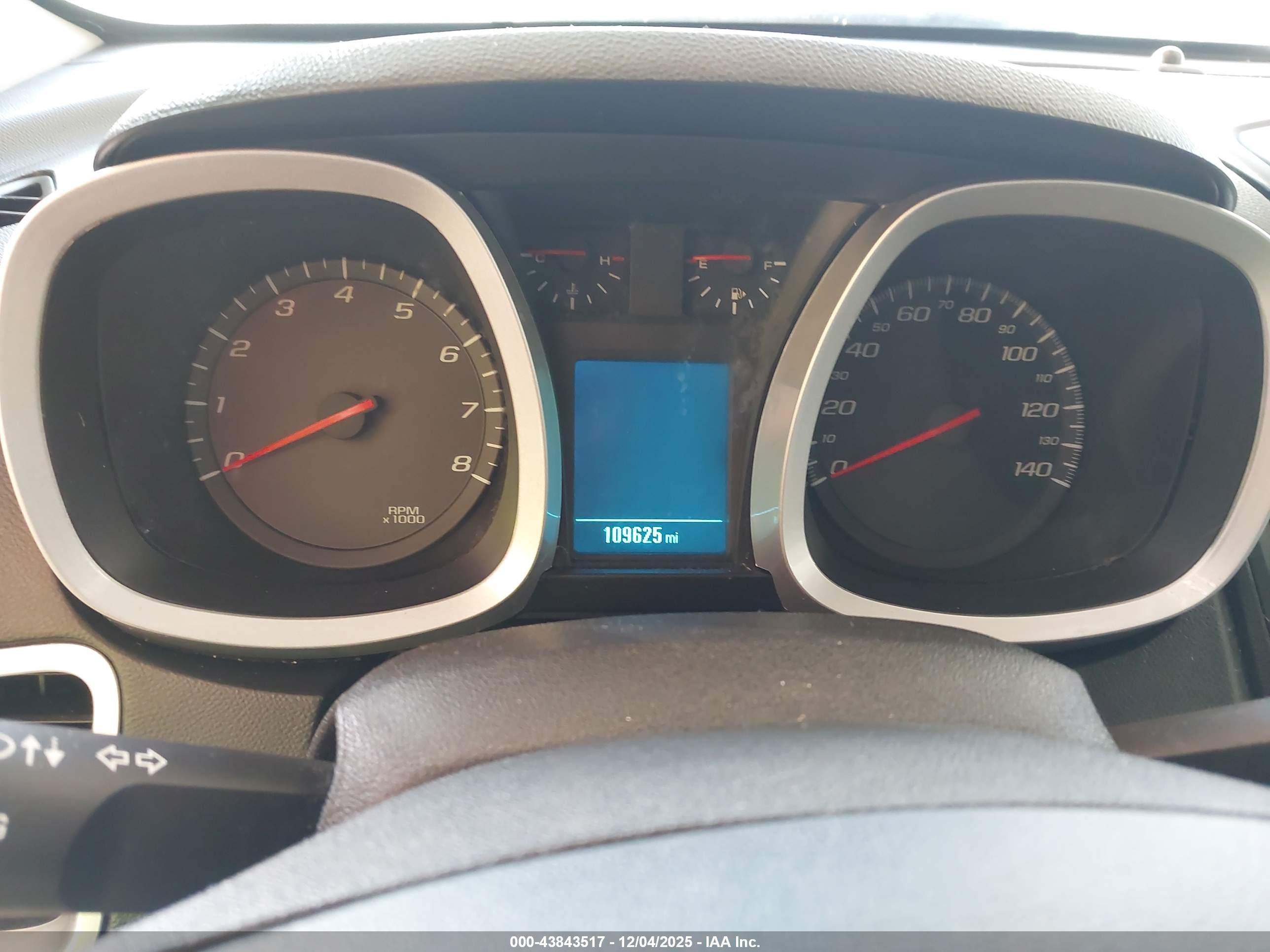 CHEVROLET EQUINOX image 7