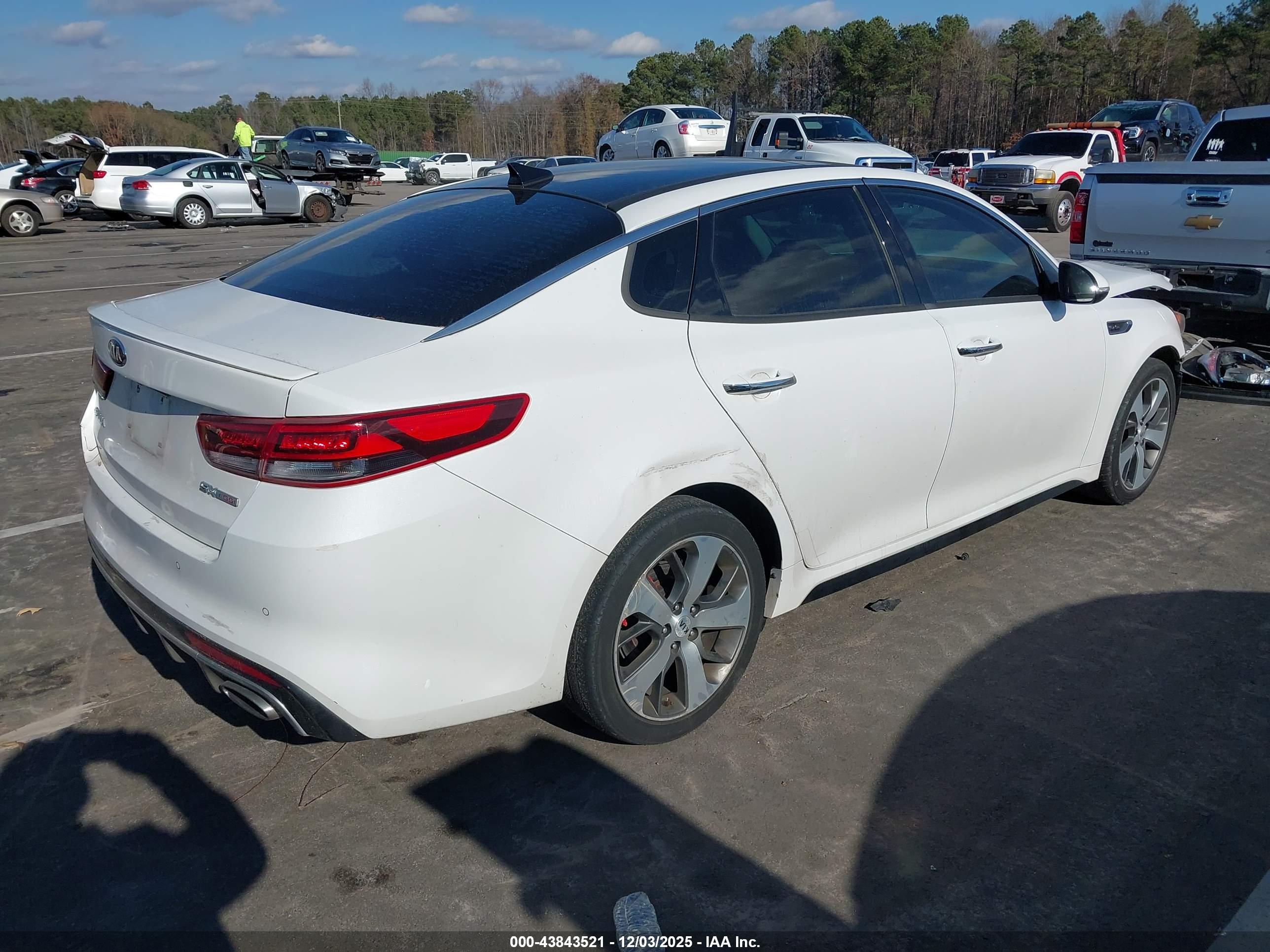KIA OPTIMA image 4
