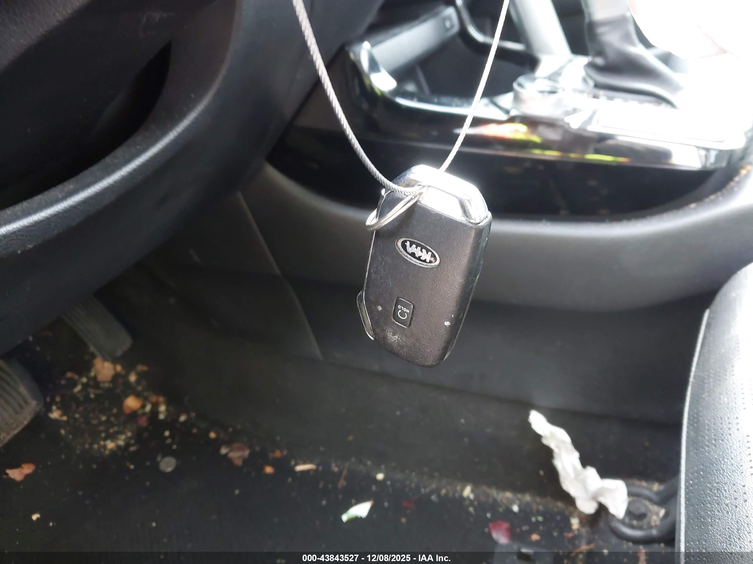 KIA SELTOS image 11