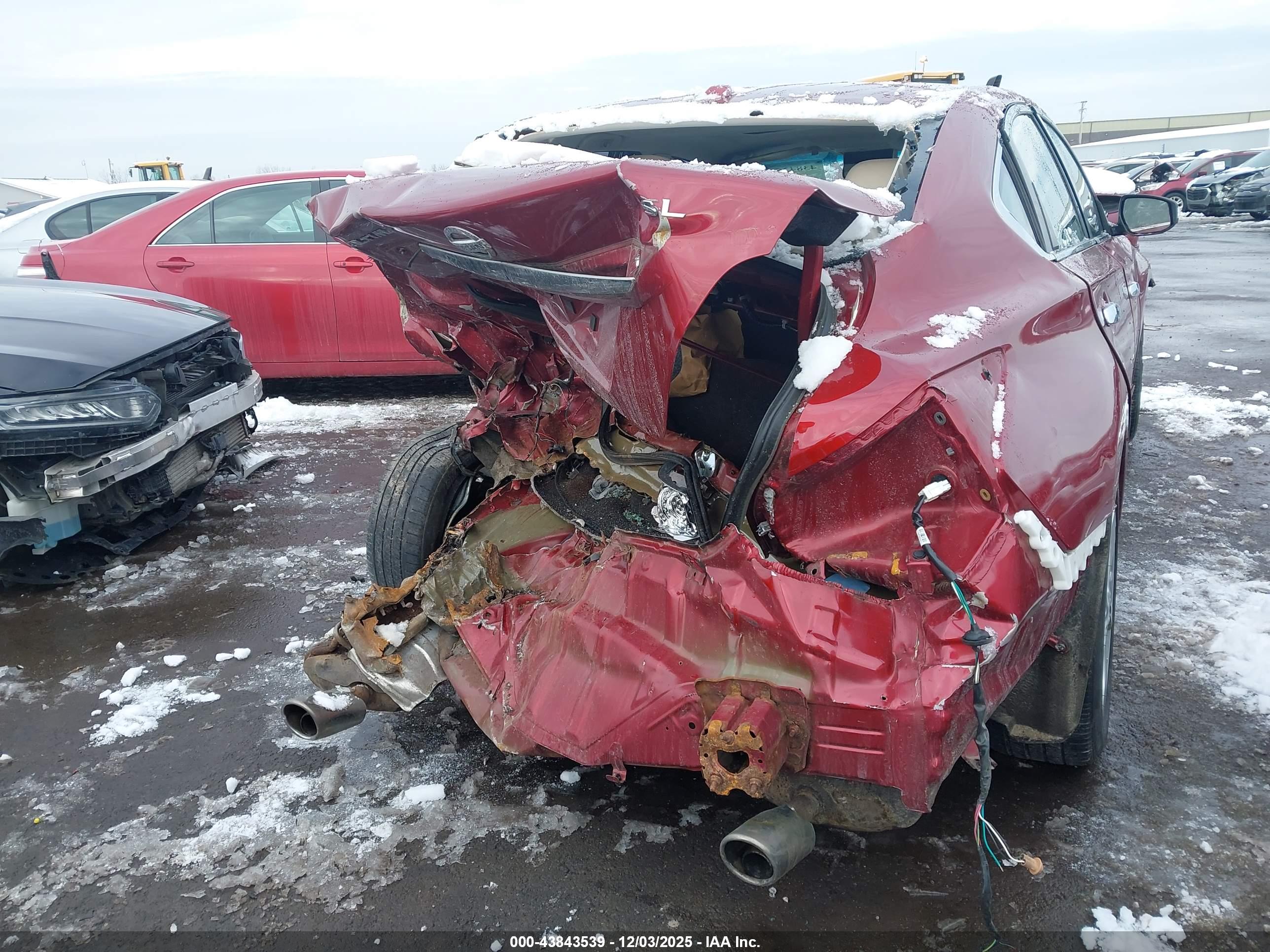 NISSAN ALTIMA image 4