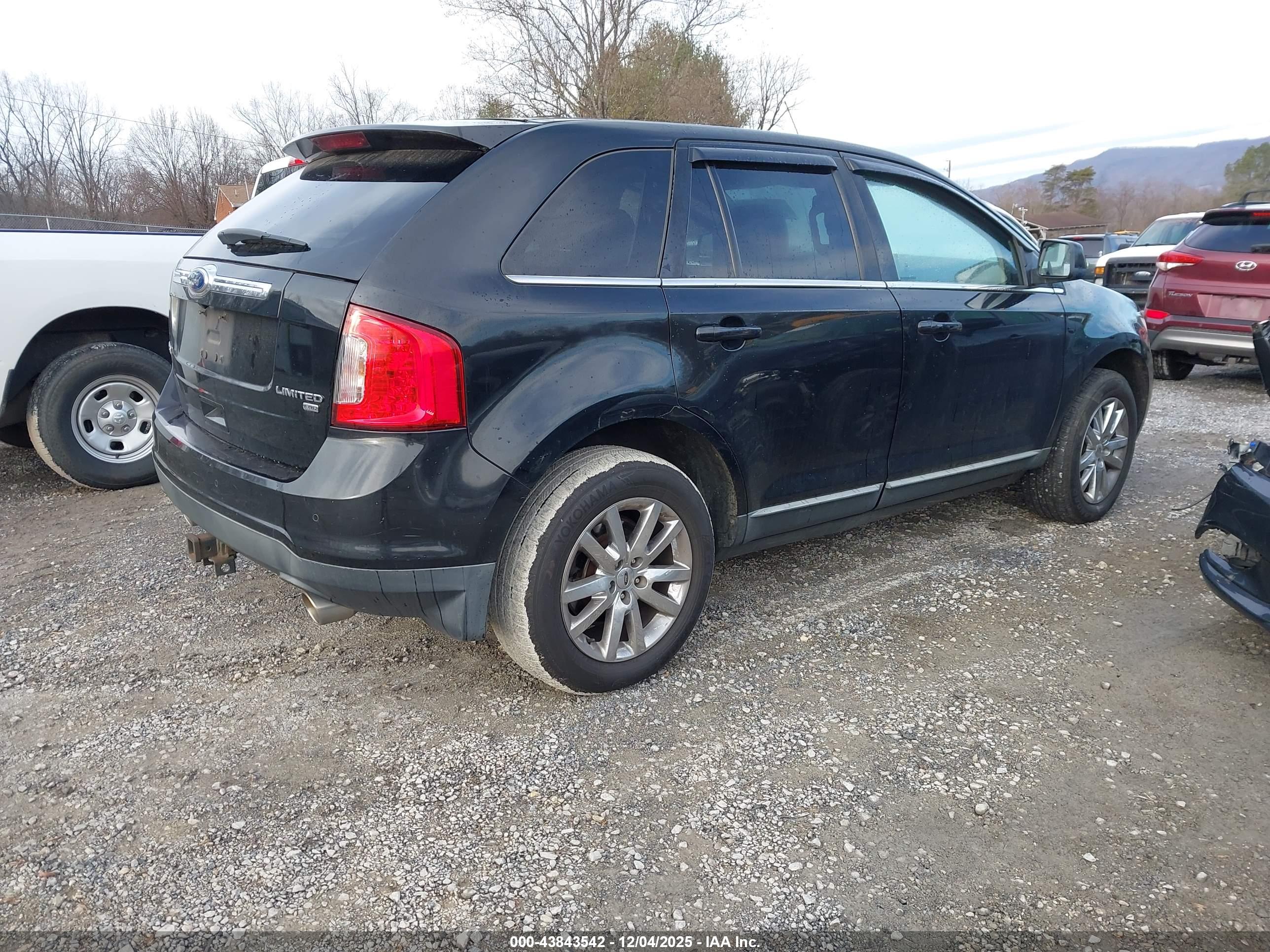 FORD EDGE image 4