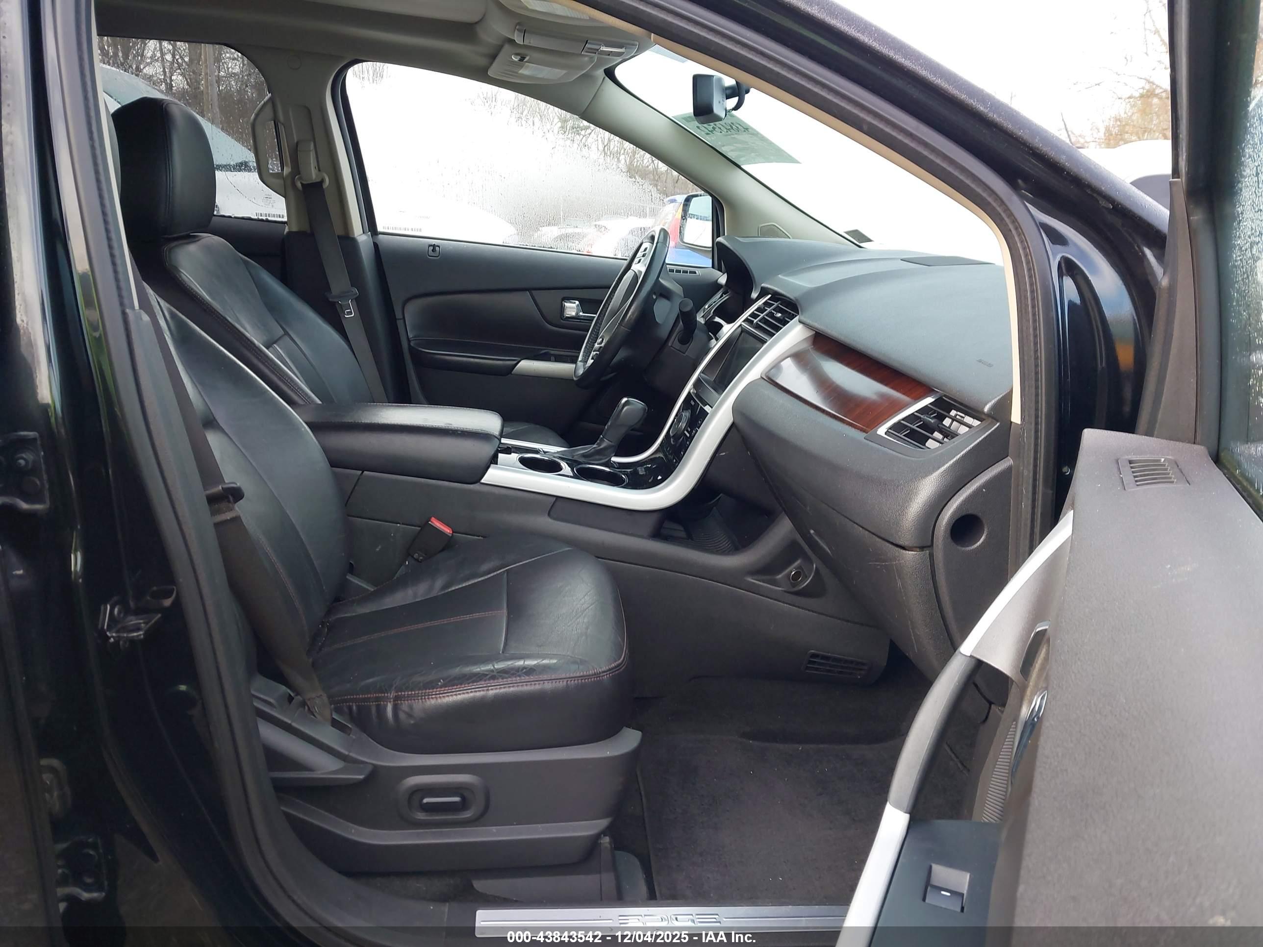FORD EDGE image 5
