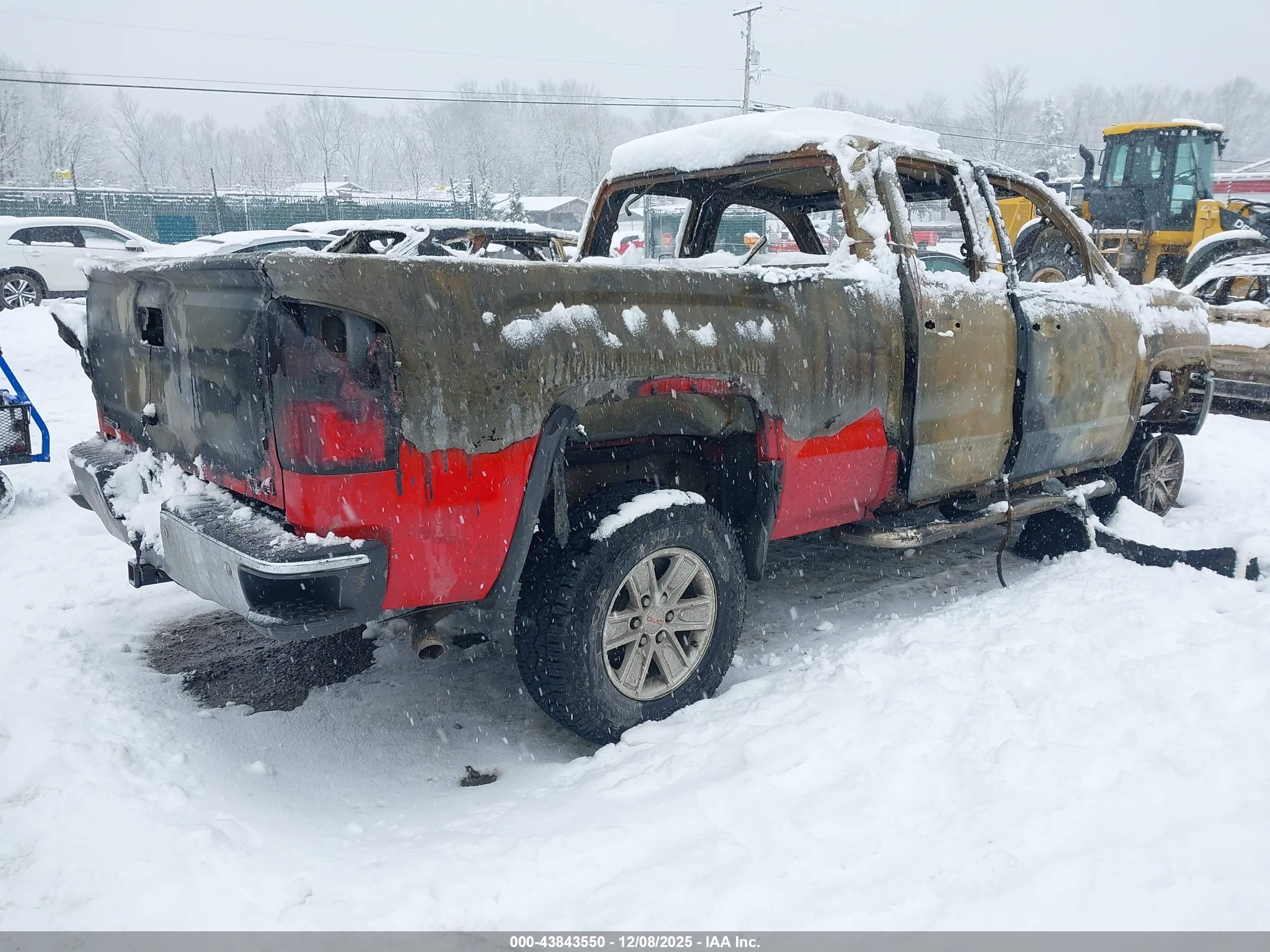 GMC SIERRA image 4