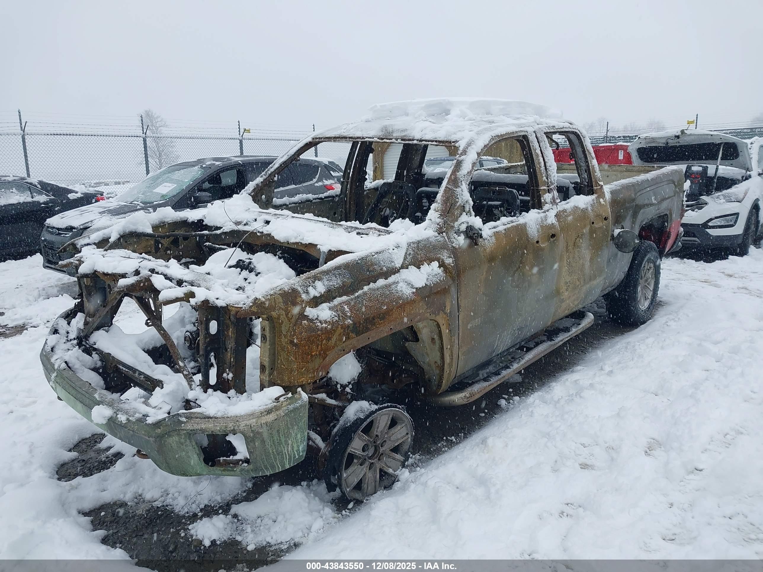 GMC SIERRA image 6