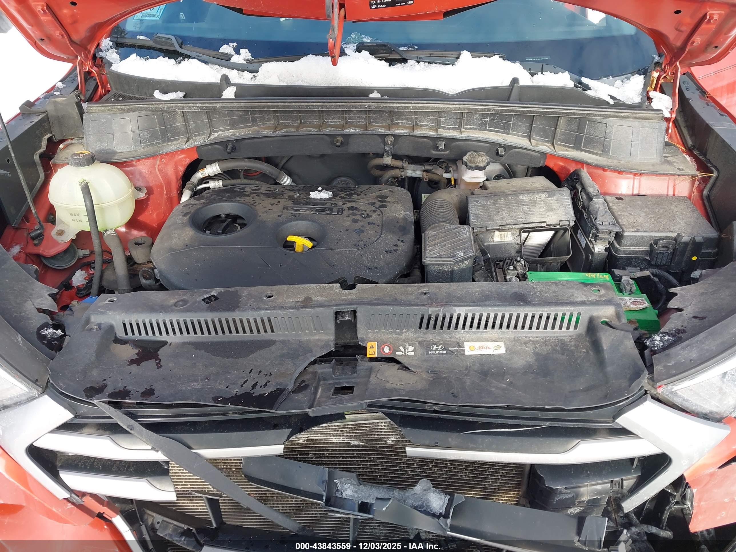 HYUNDAI TUCSON image 10
