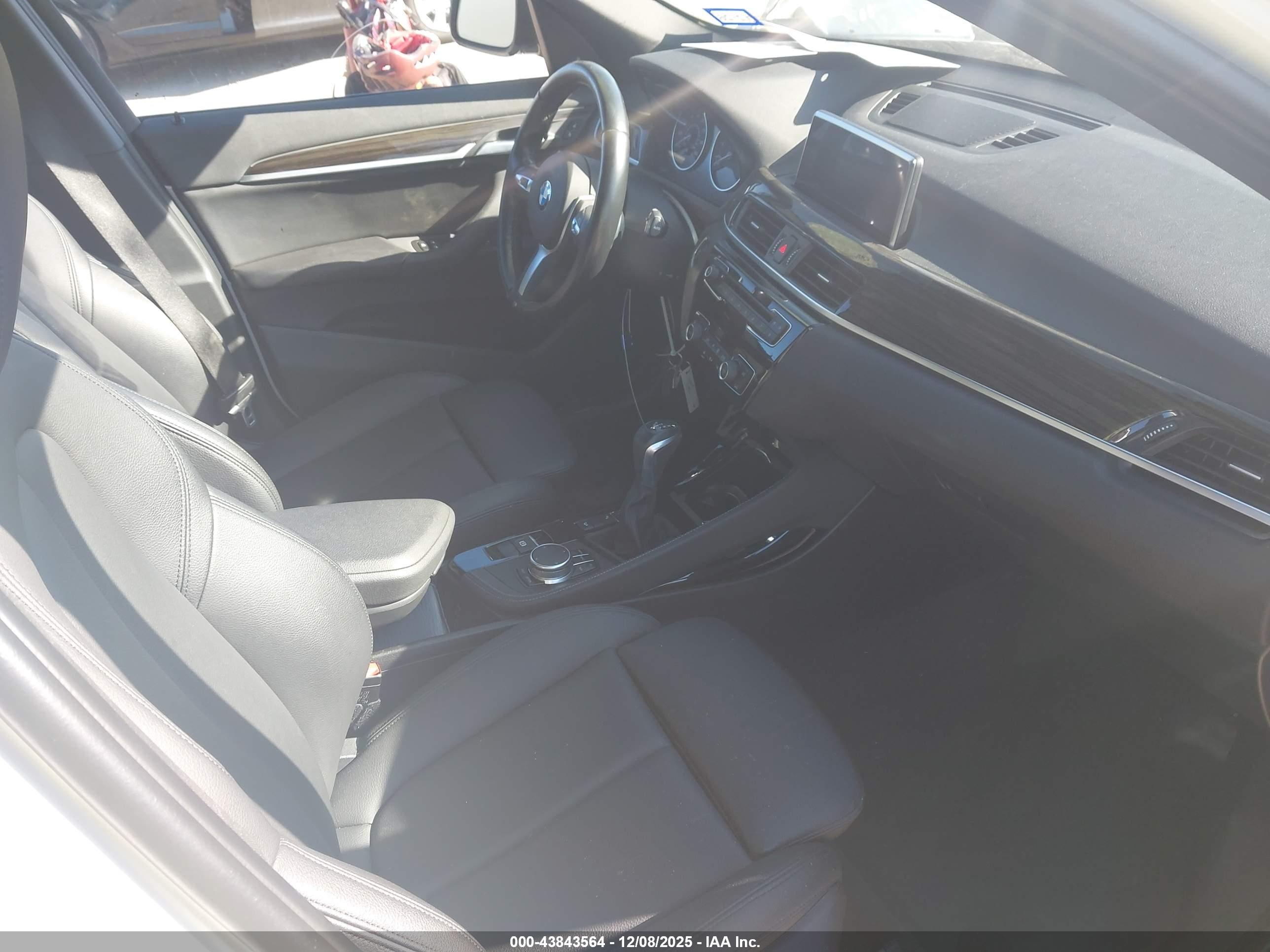 BMW X1 image 5