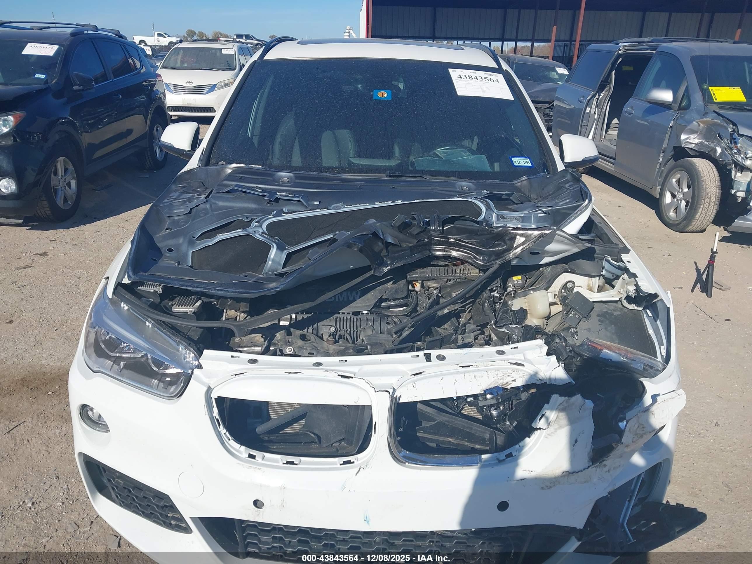 BMW X1 image 6