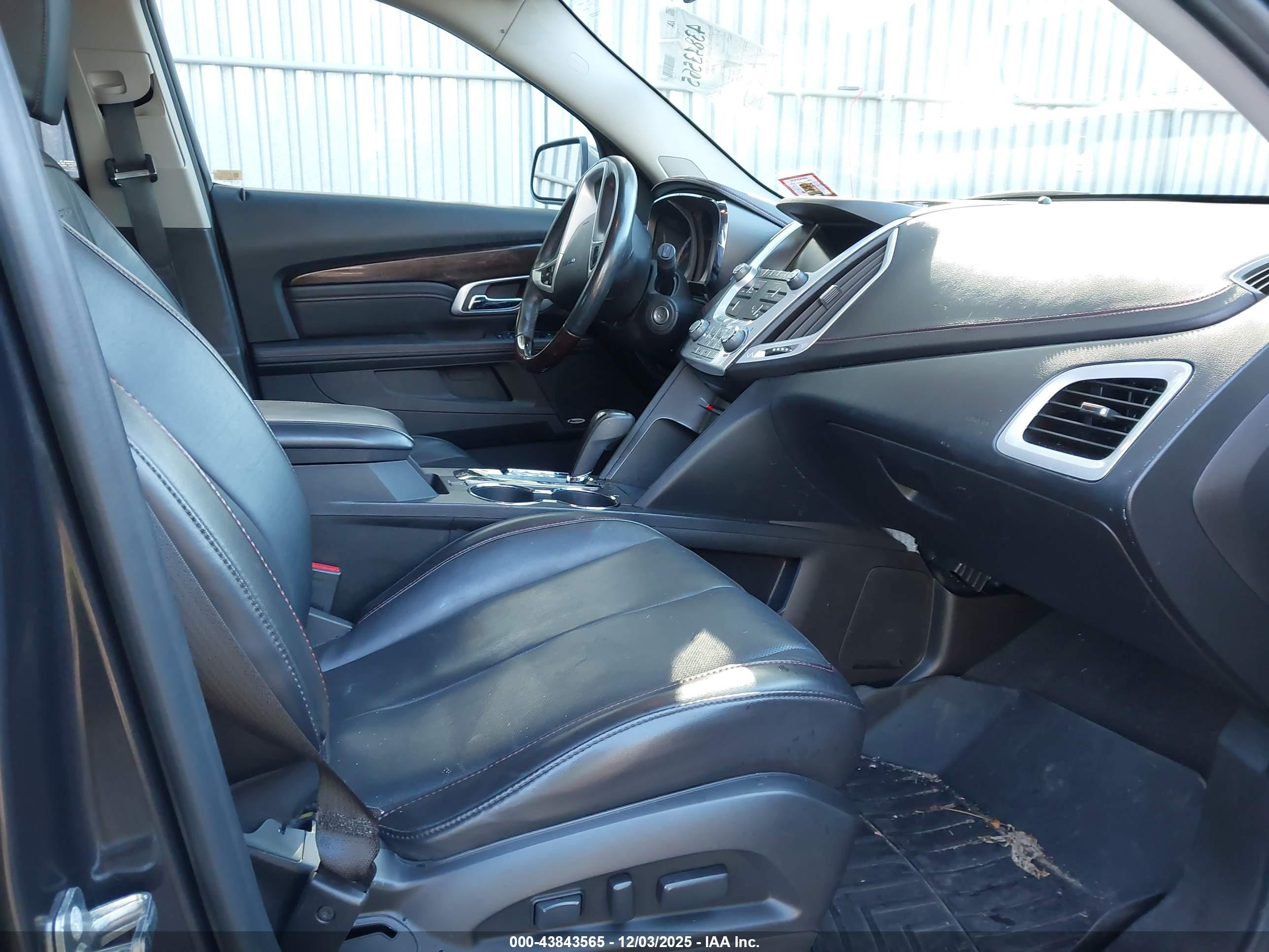 GMC TERRAIN image 5