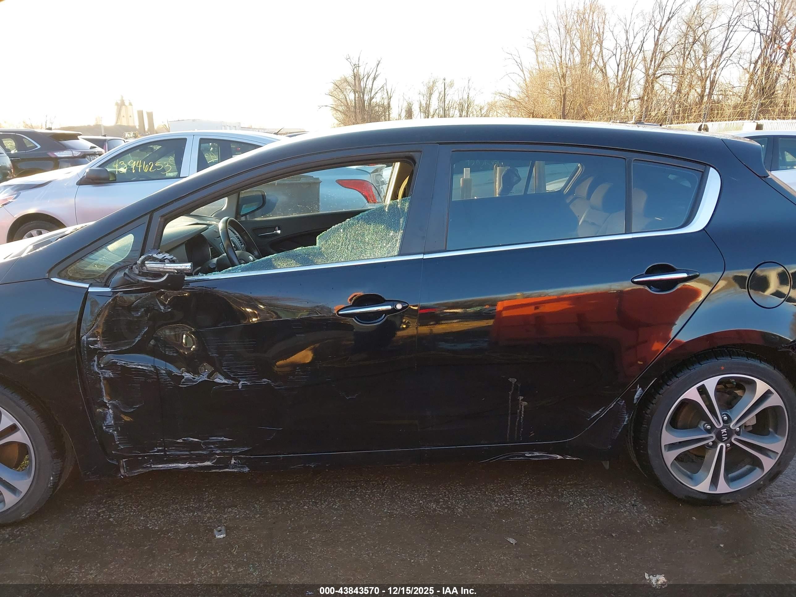 KIA FORTE image 6