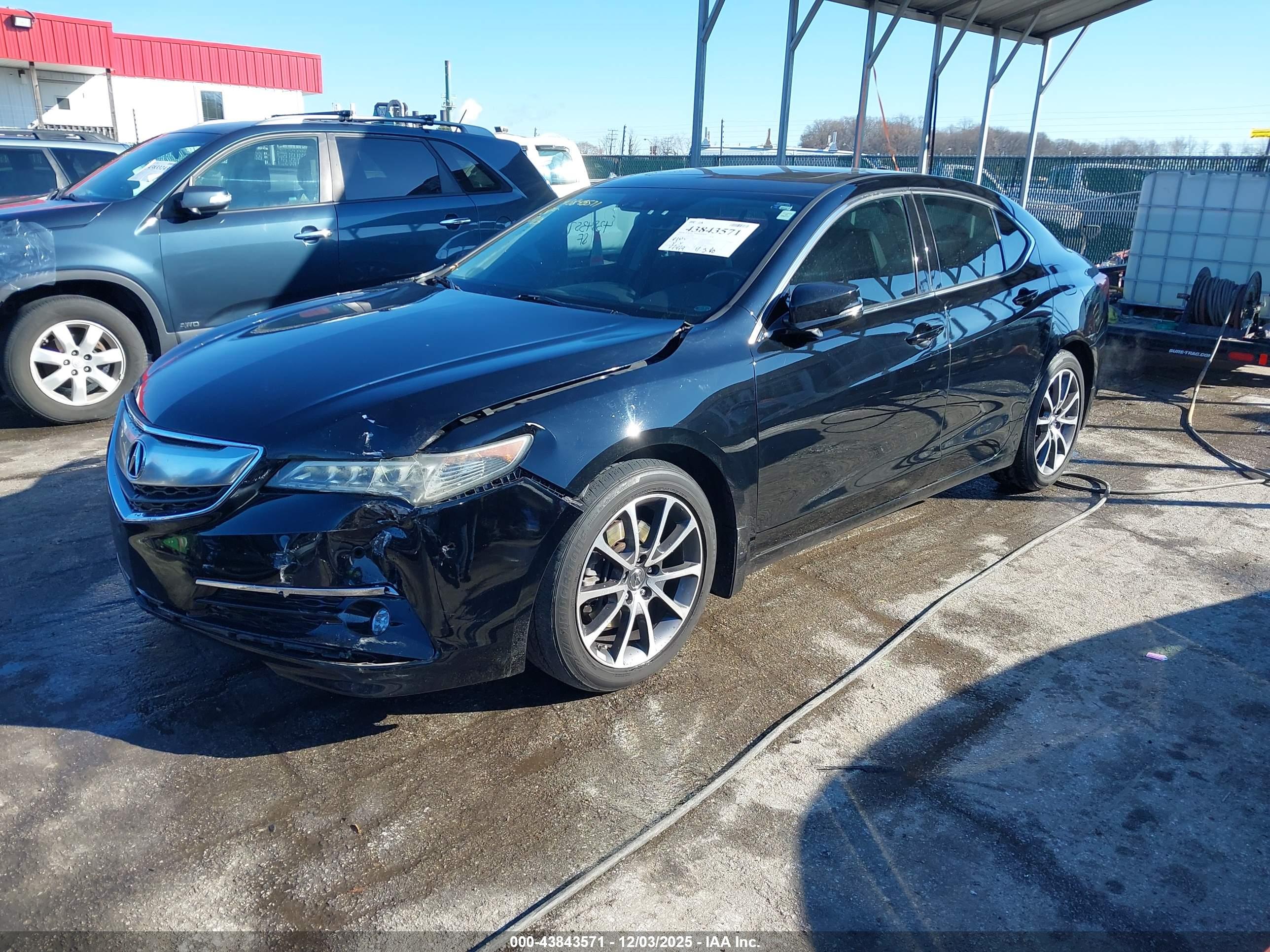 ACURA TLX image 2