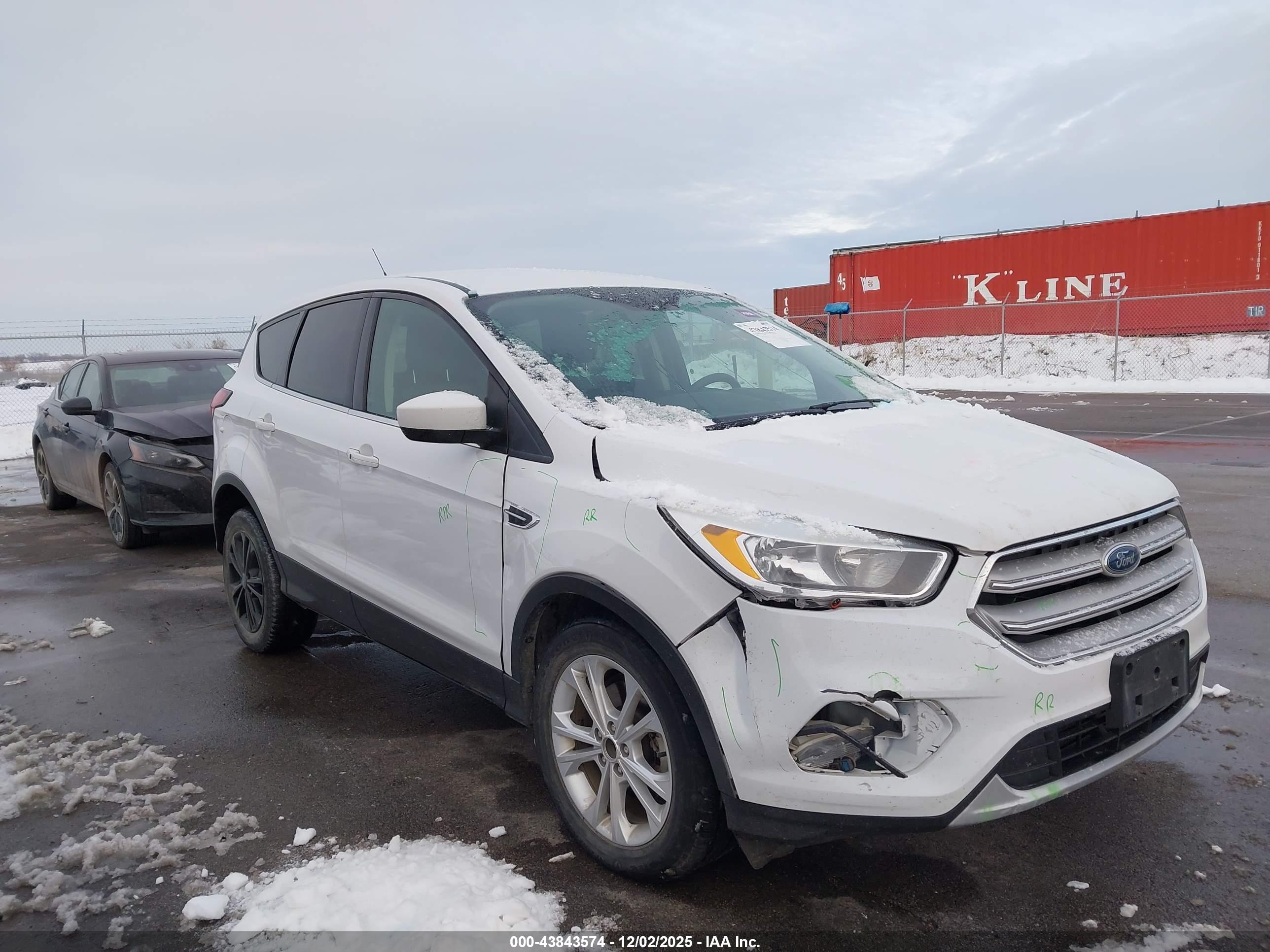 FORD ESCAPE image 6