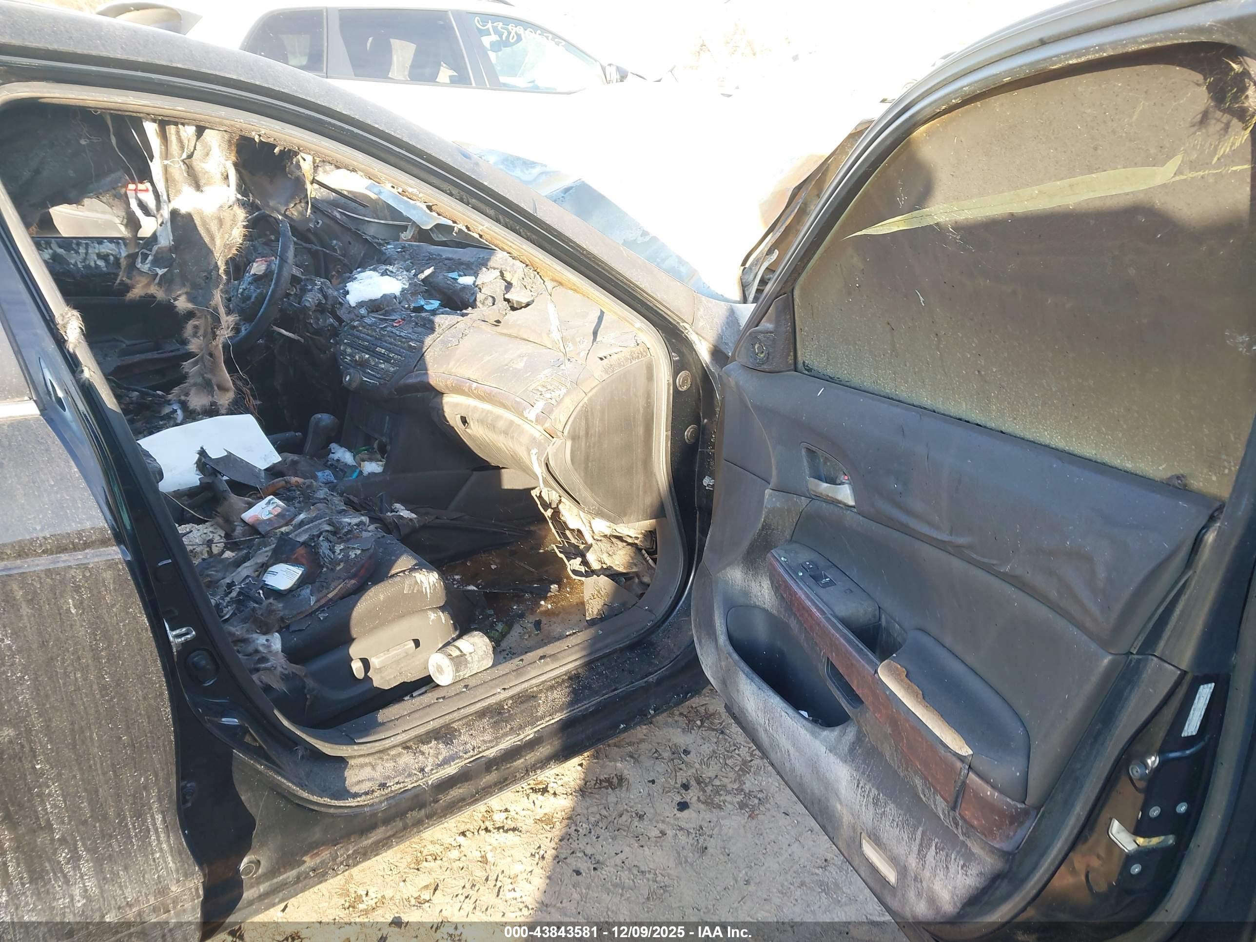 HONDA ACCORD image 5