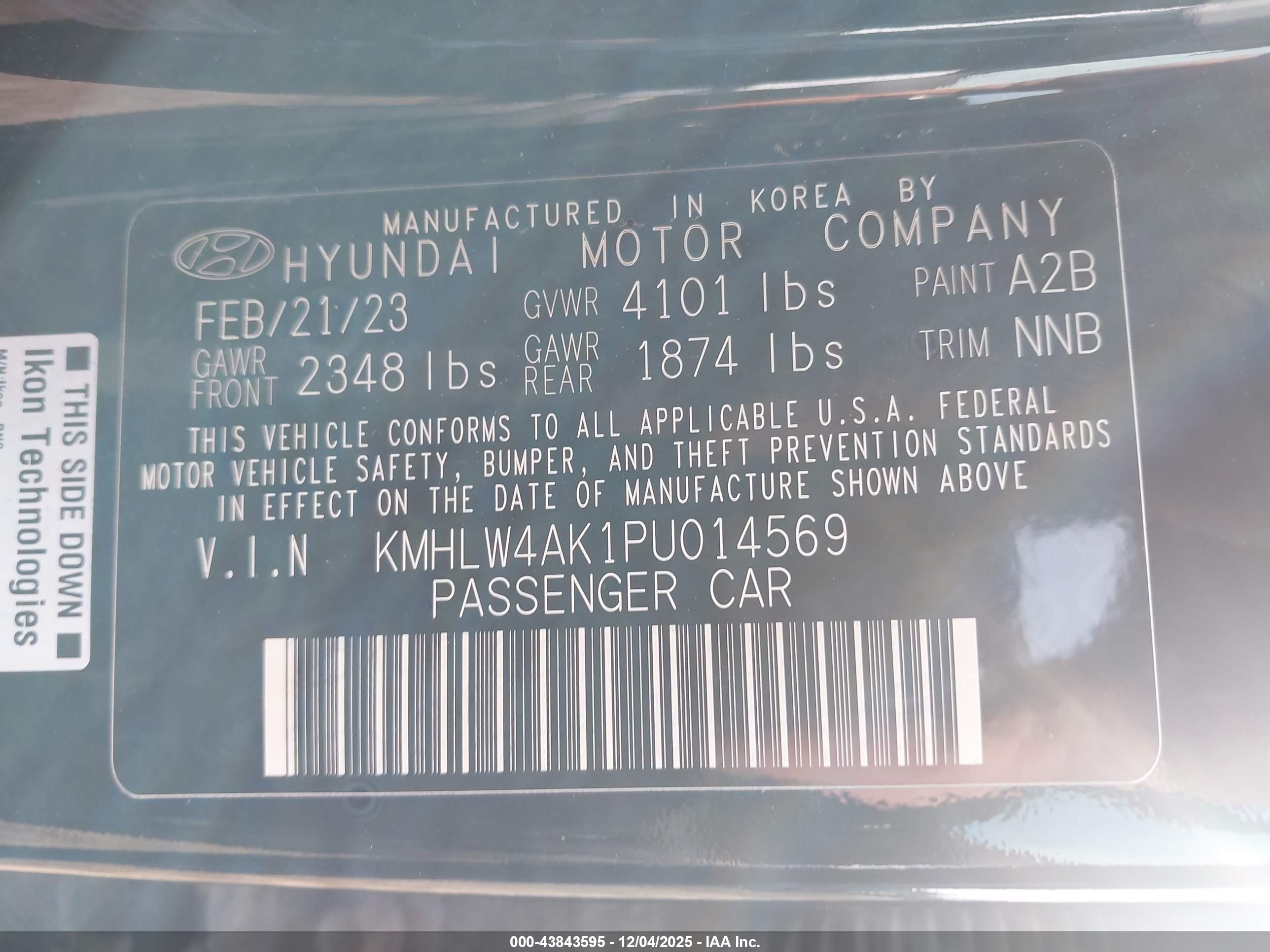 HYUNDAI ELANTRA image 9
