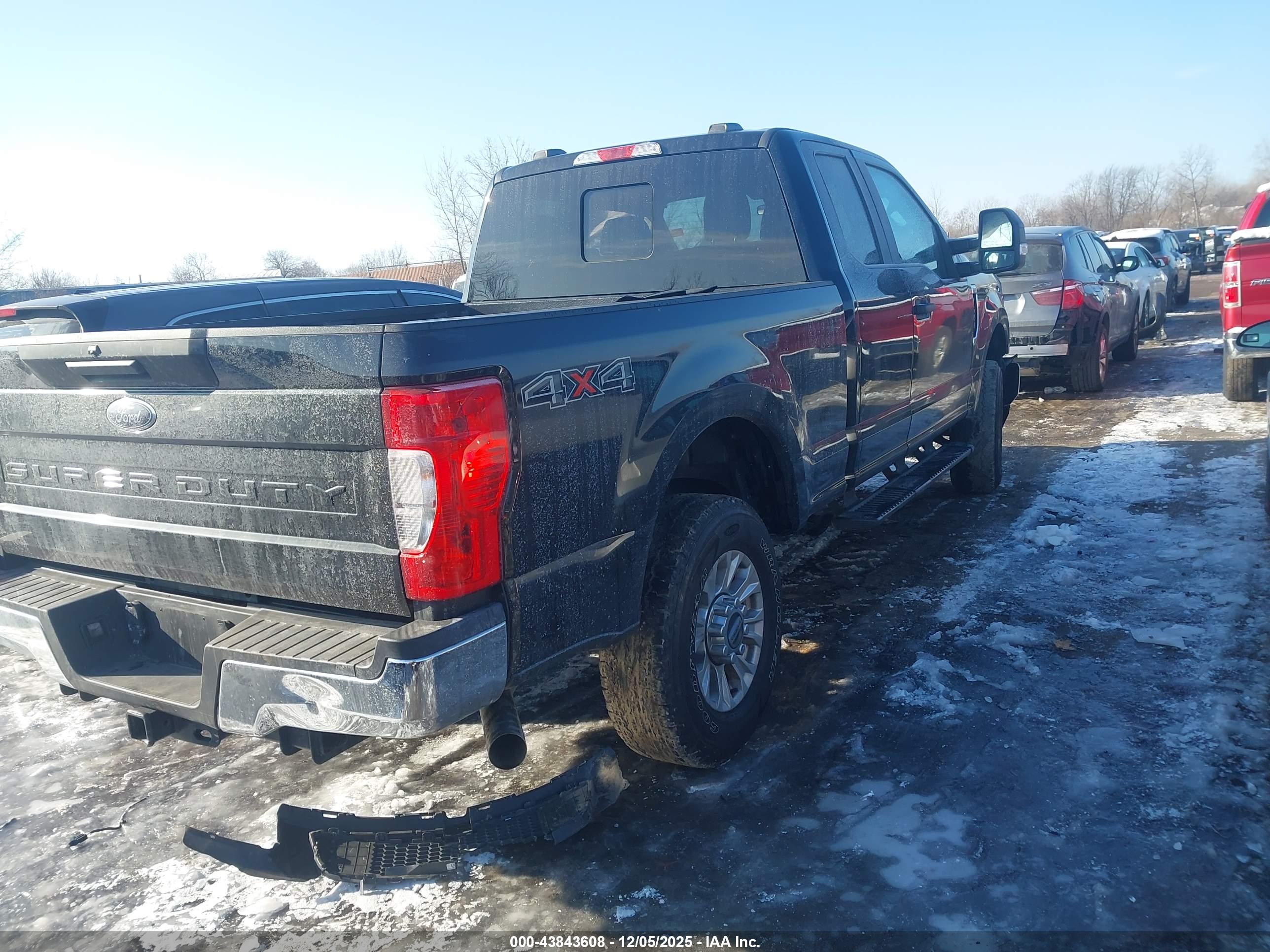 FORD F-250 image 4