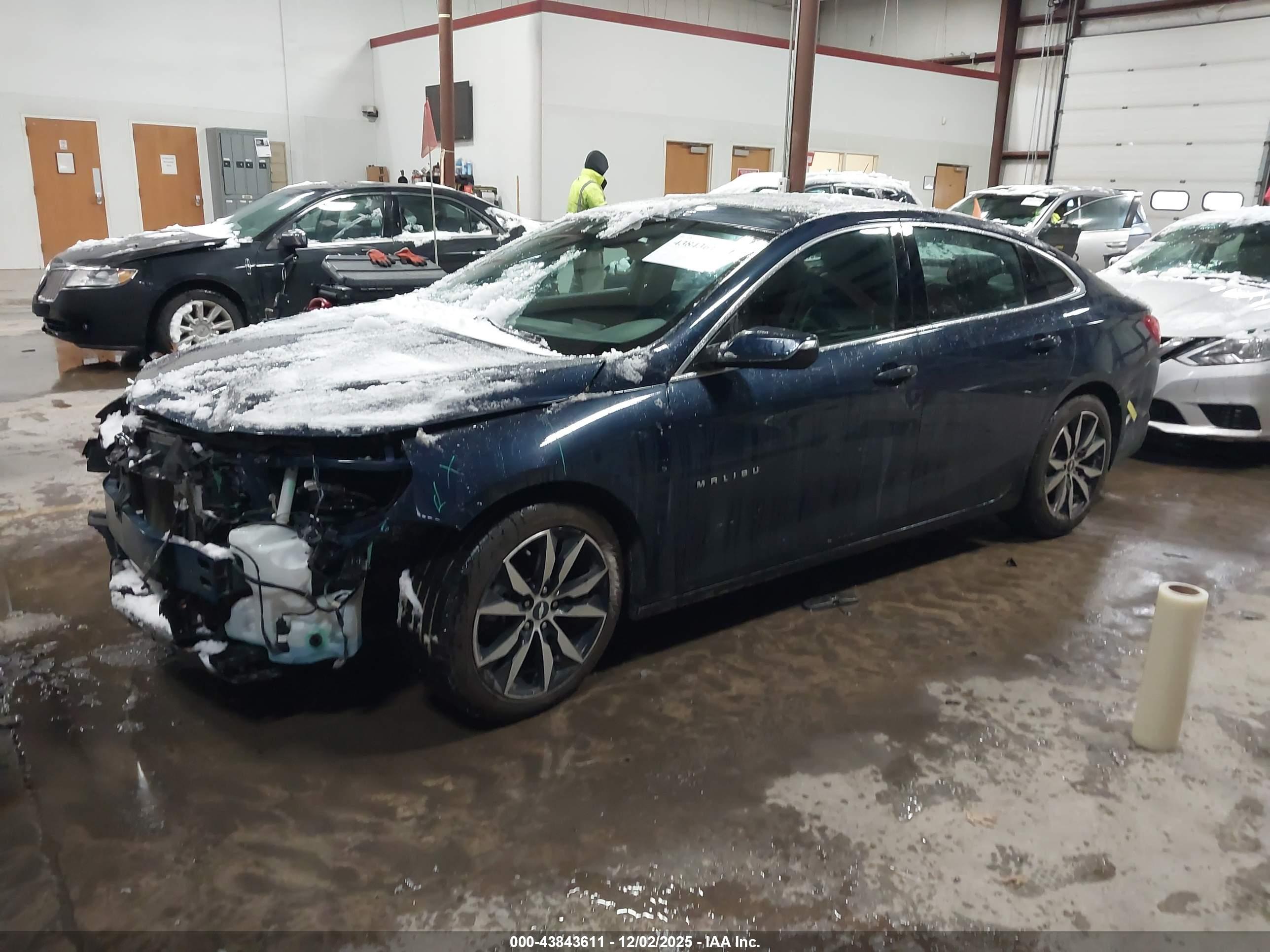 CHEVROLET MALIBU image 2