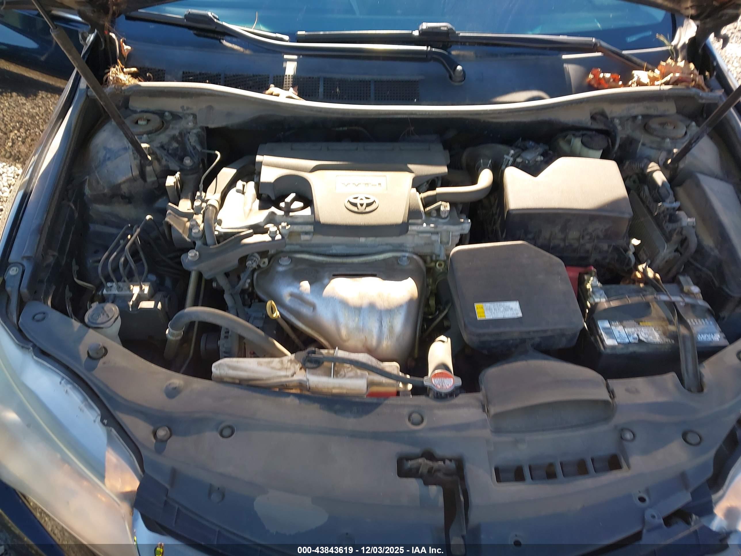 TOYOTA CAMRY image 10