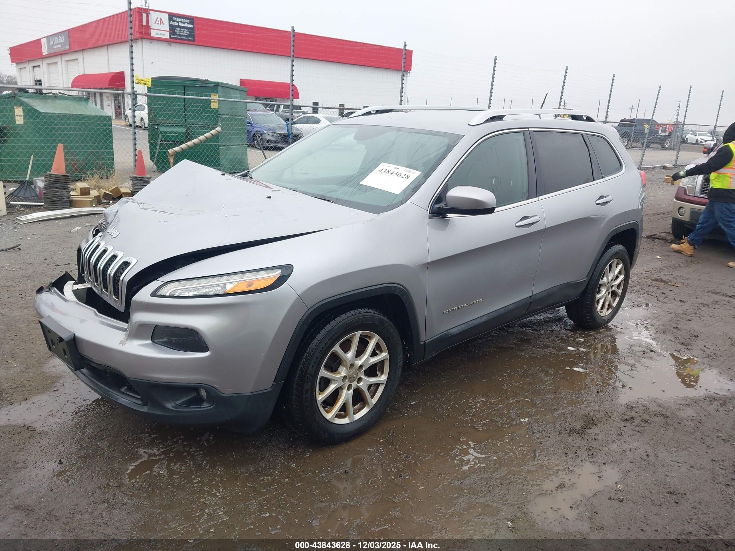 JEEP CHEROKEE image 2