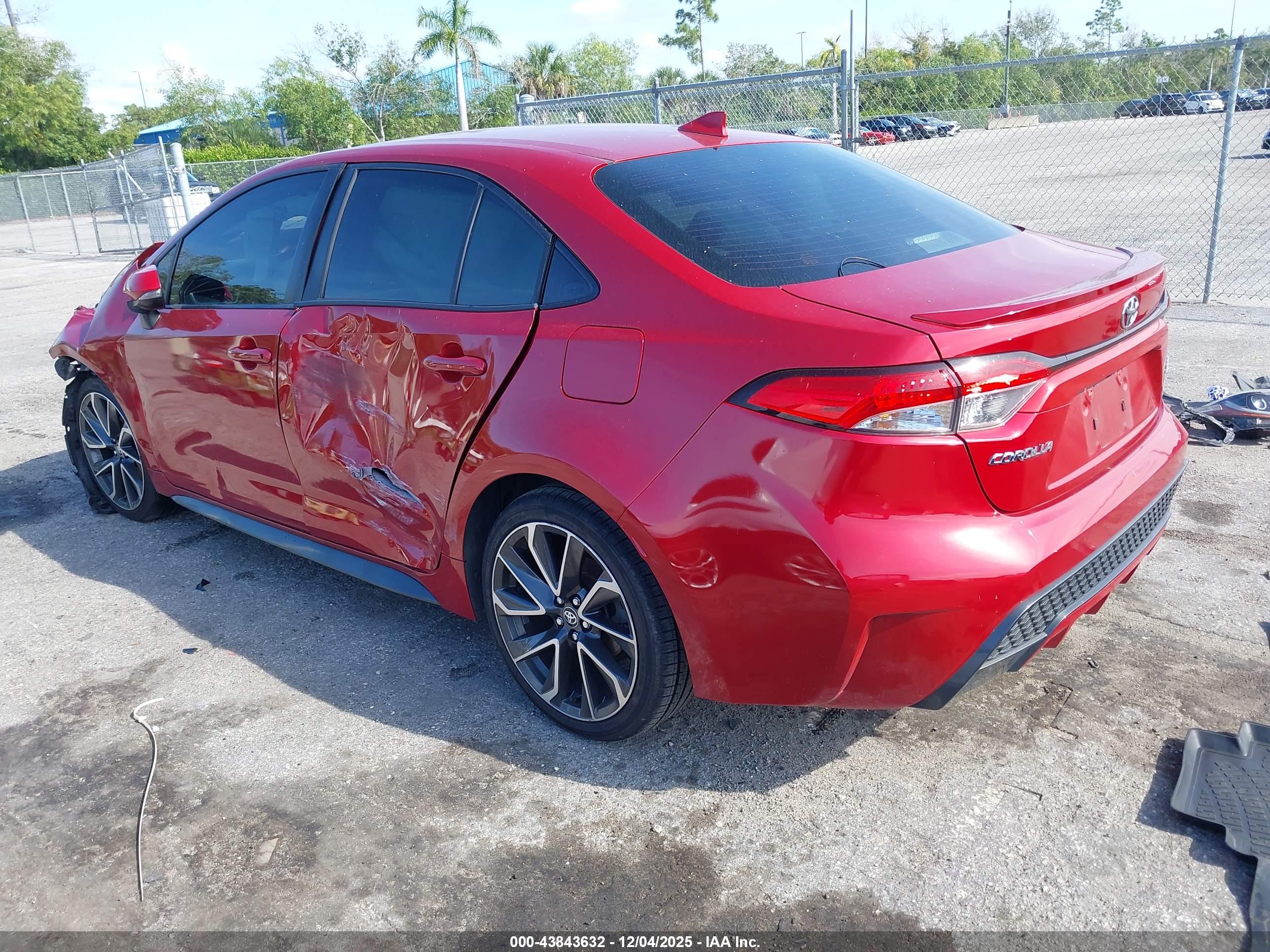 TOYOTA COROLLA image 3