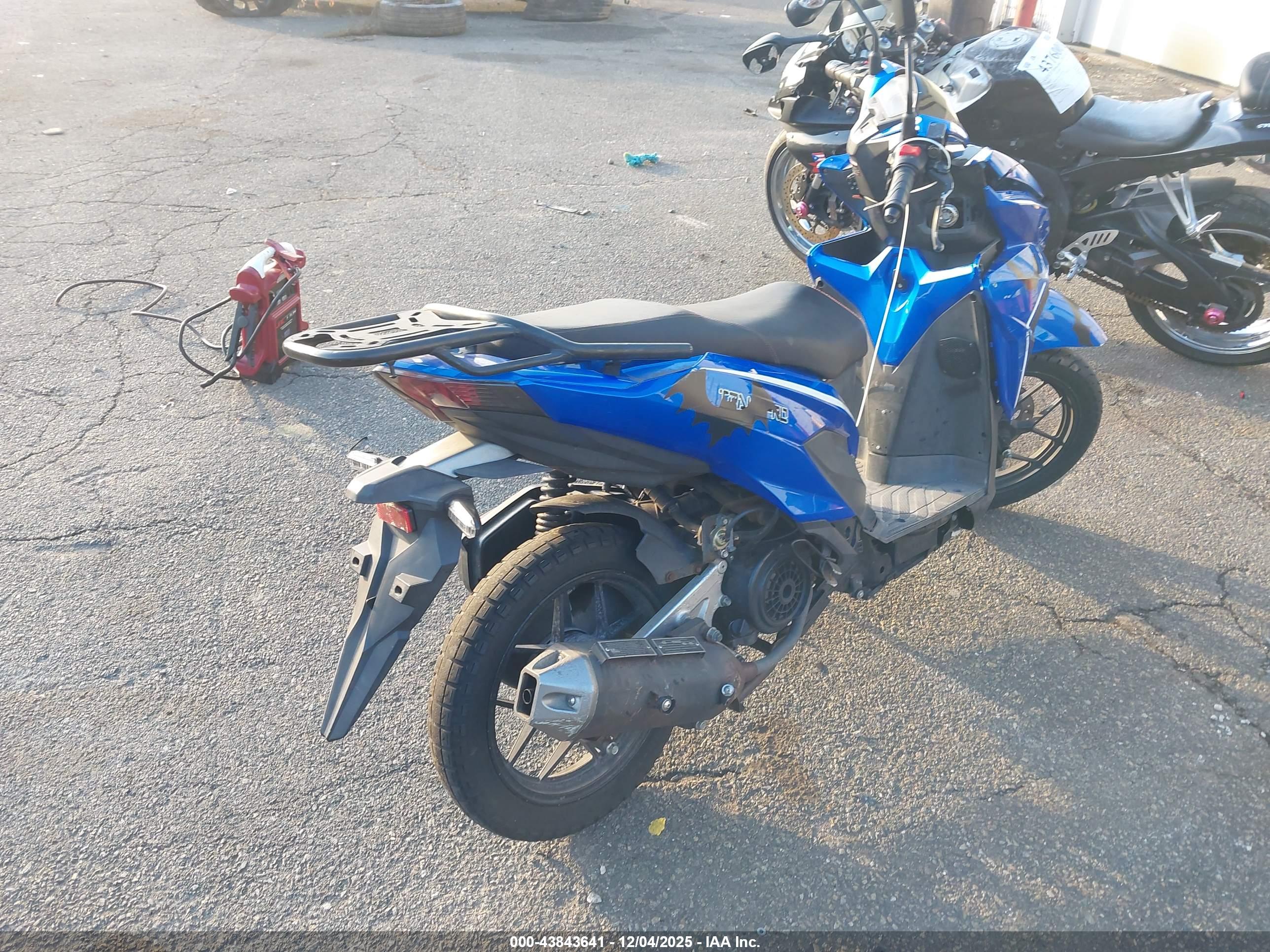 JIAJ SCOOTER image 4