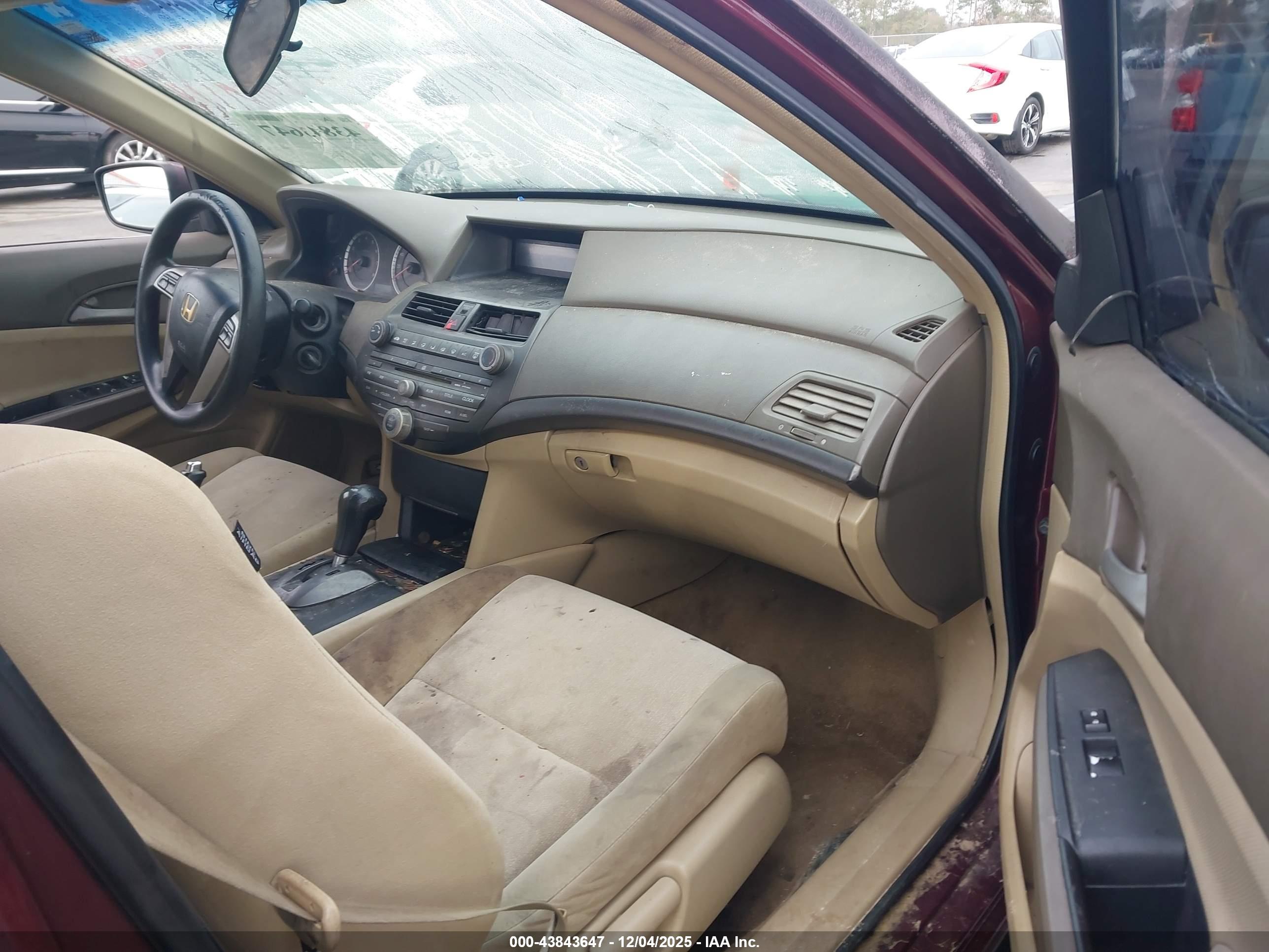 HONDA ACCORD image 5