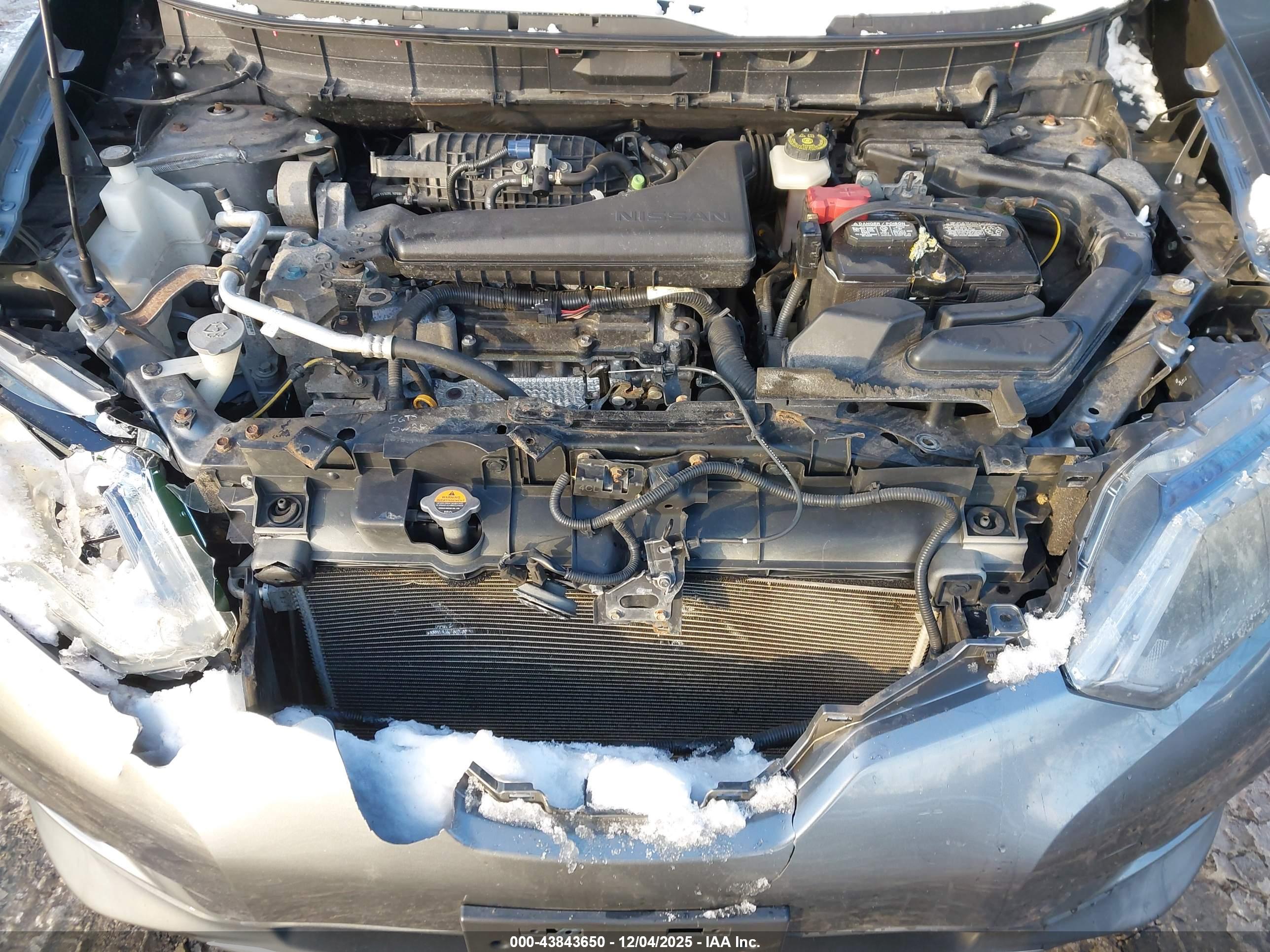 NISSAN ROGUE image 10