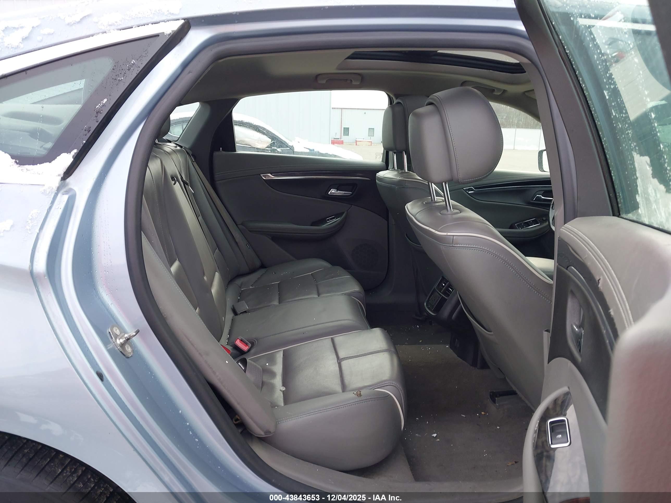 CHEVROLET IMPALA image 8