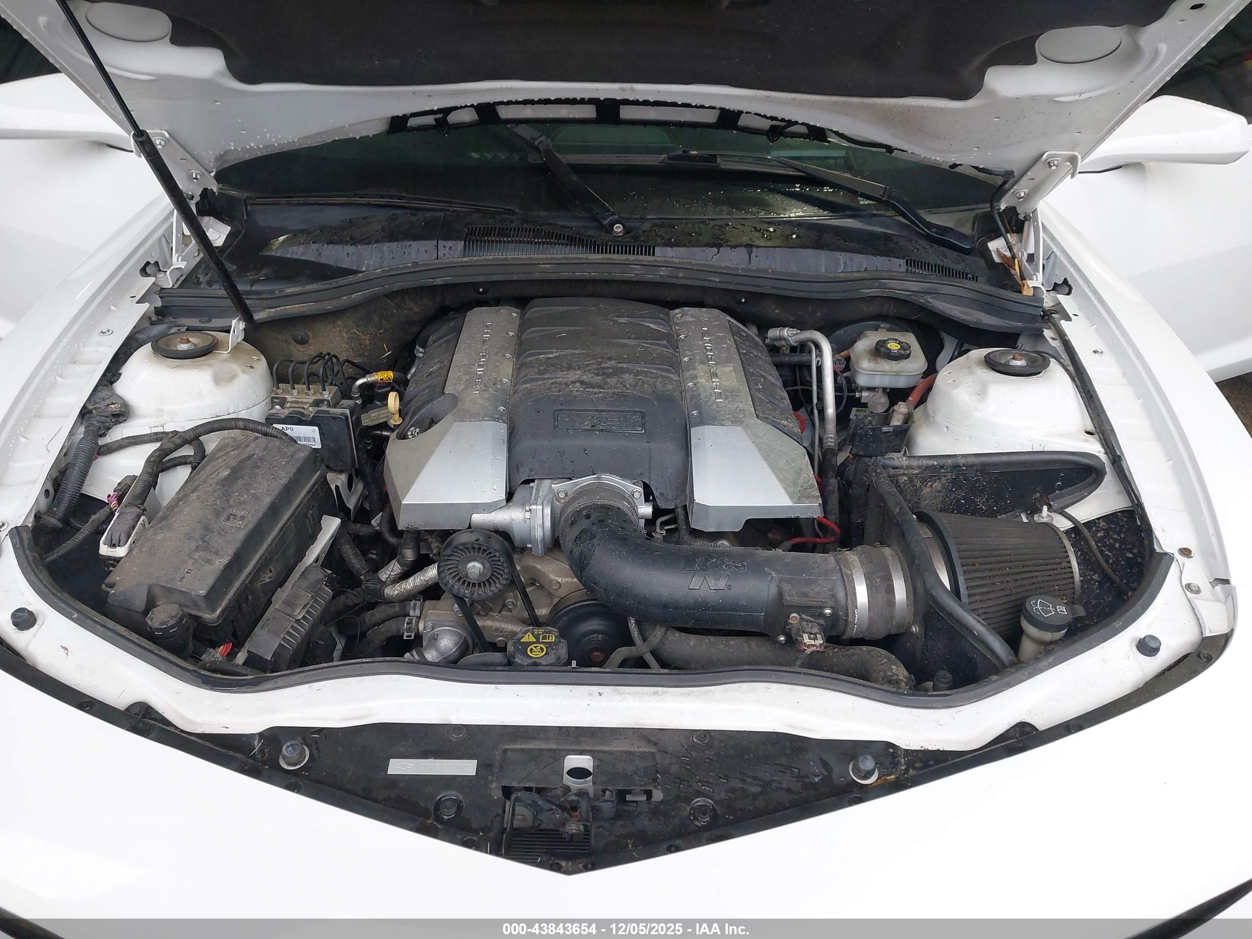 CHEVROLET CAMARO image 10