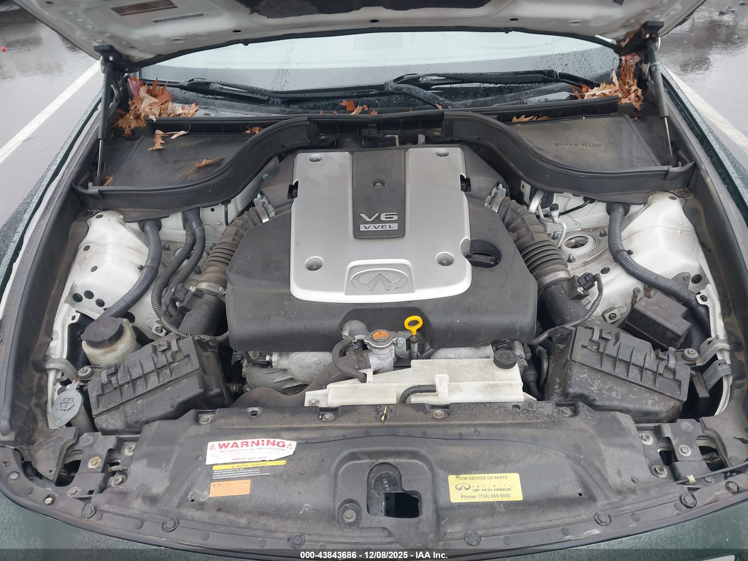 INFINITI G37X image 10