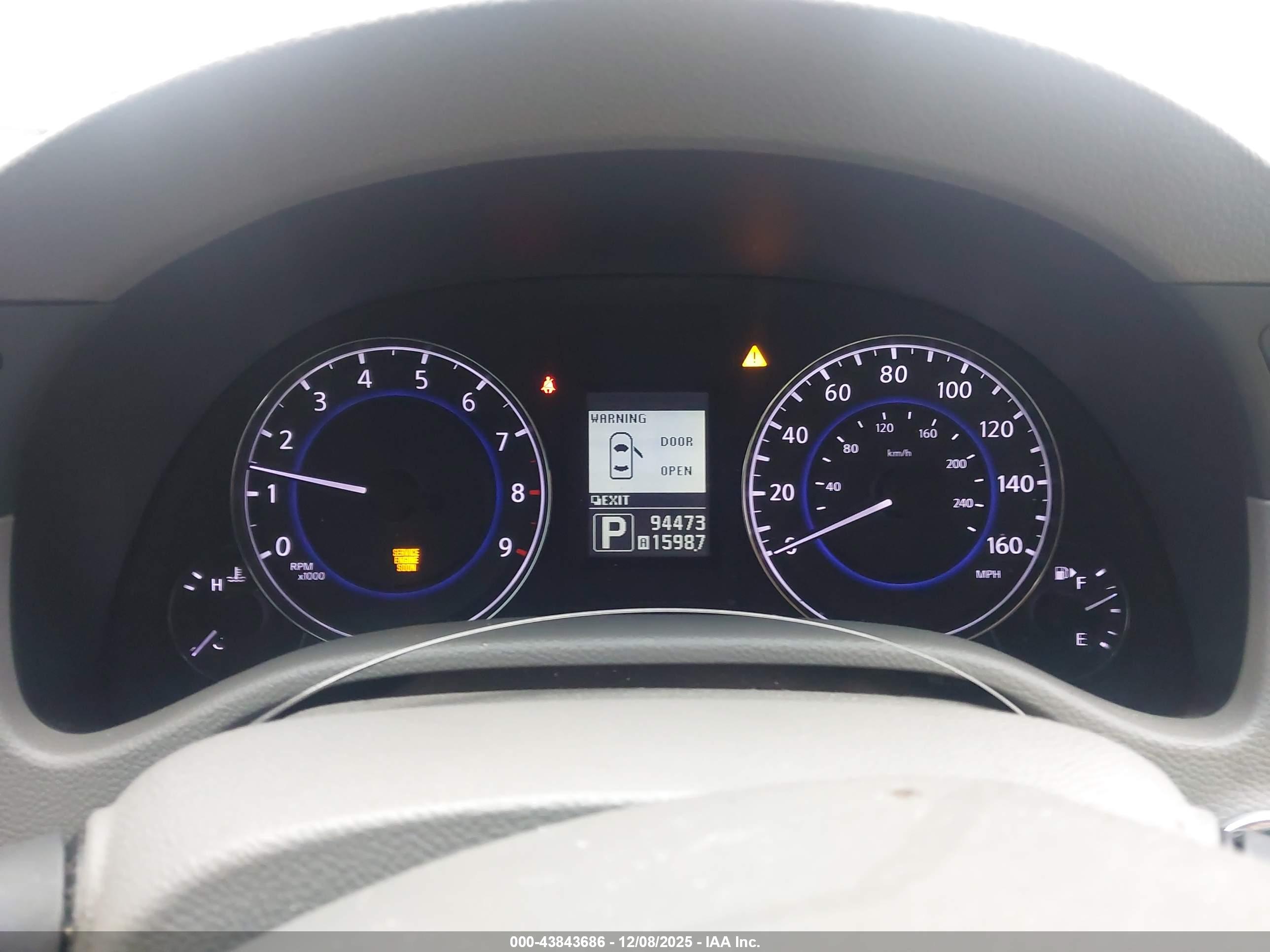 INFINITI G37X image 7