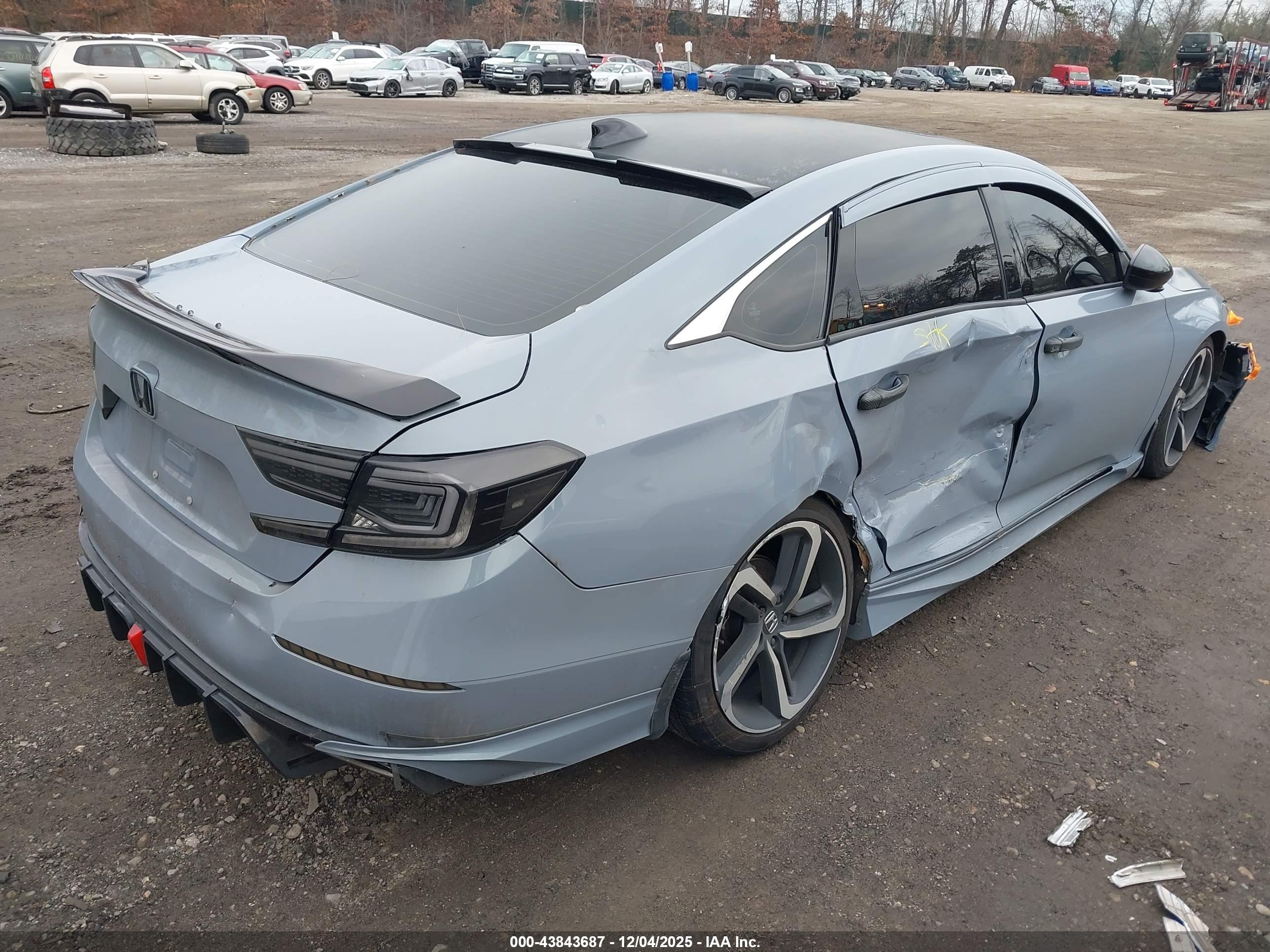 HONDA ACCORD image 4