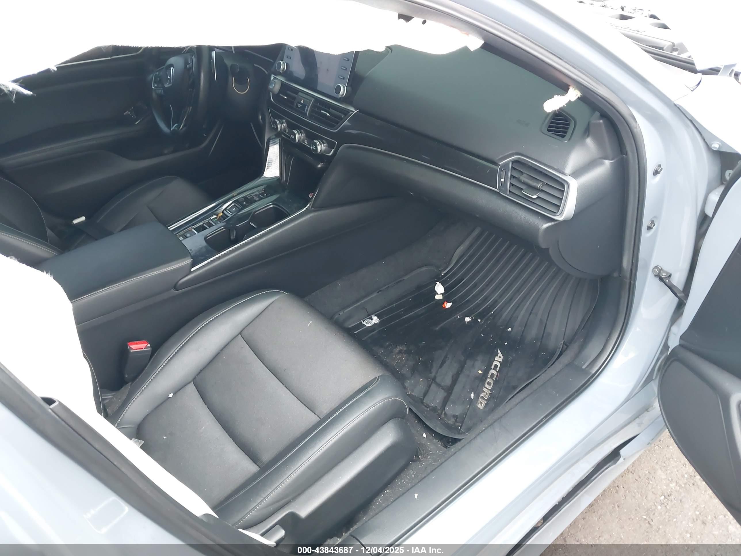 HONDA ACCORD image 5