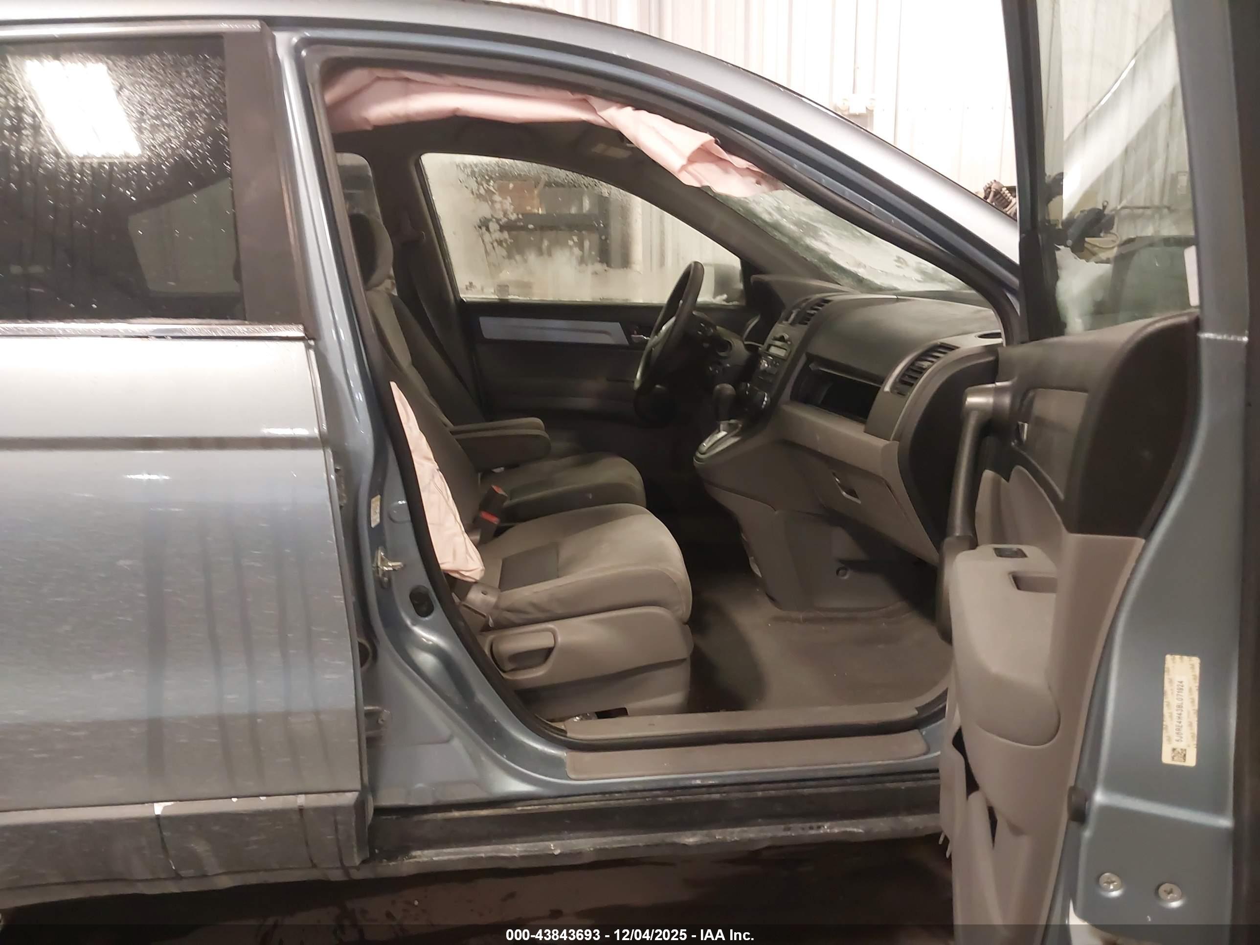 HONDA CR-V image 5