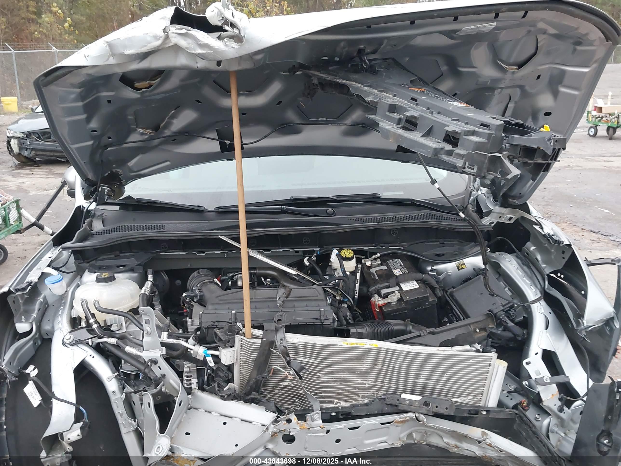 FORD ESCAPE image 10