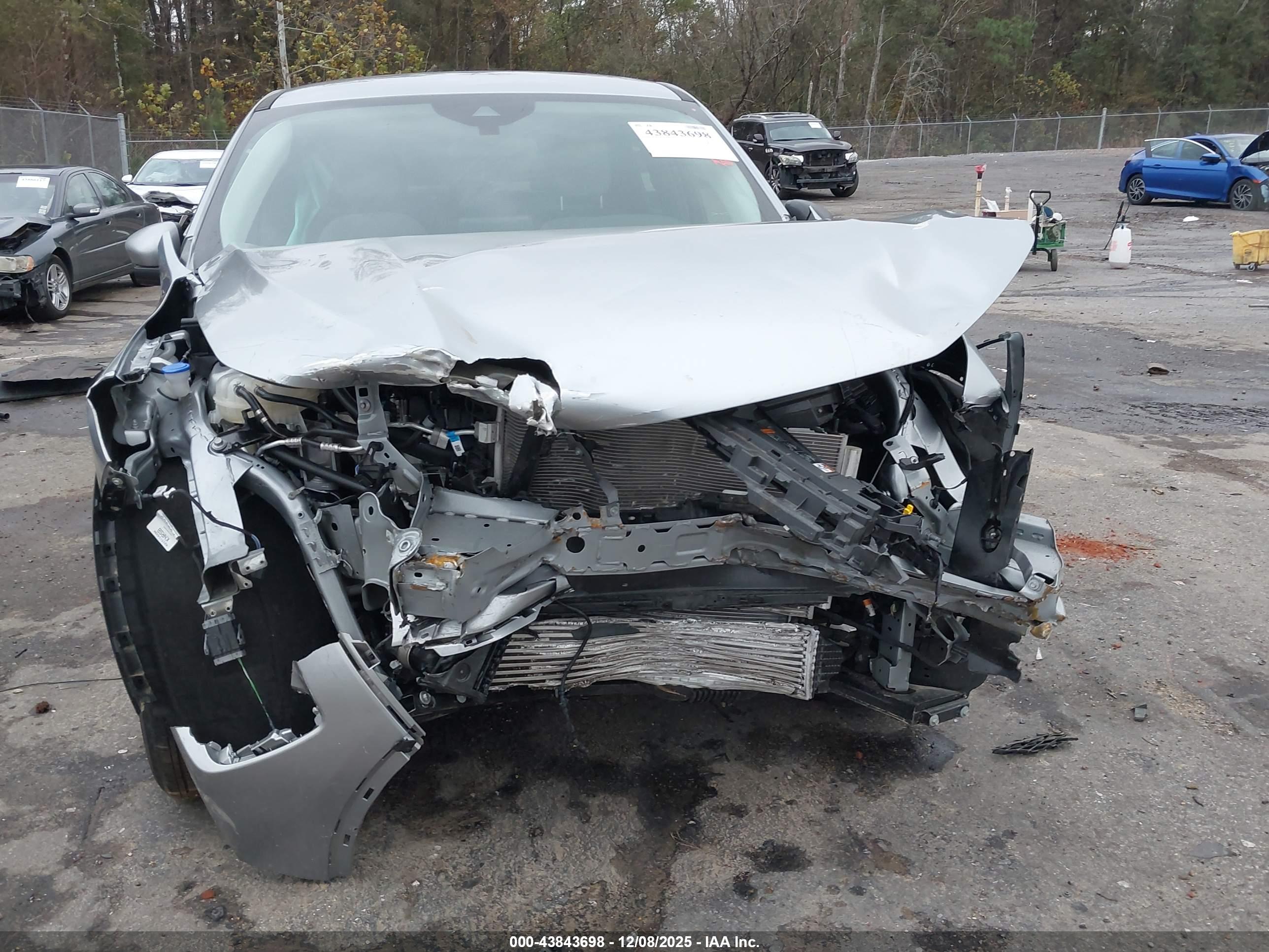 FORD ESCAPE image 6