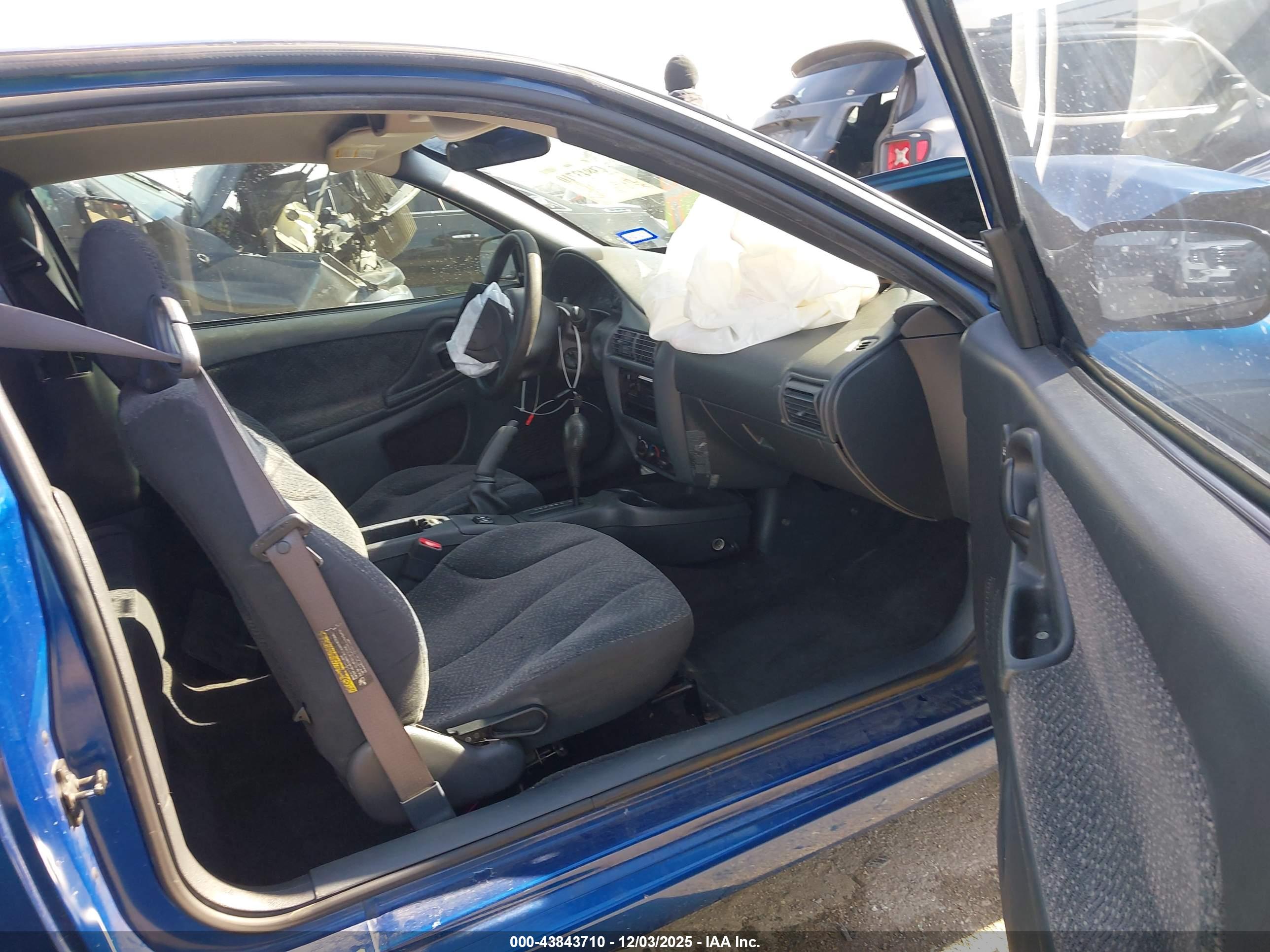 CHEVROLET CAVALIER image 5