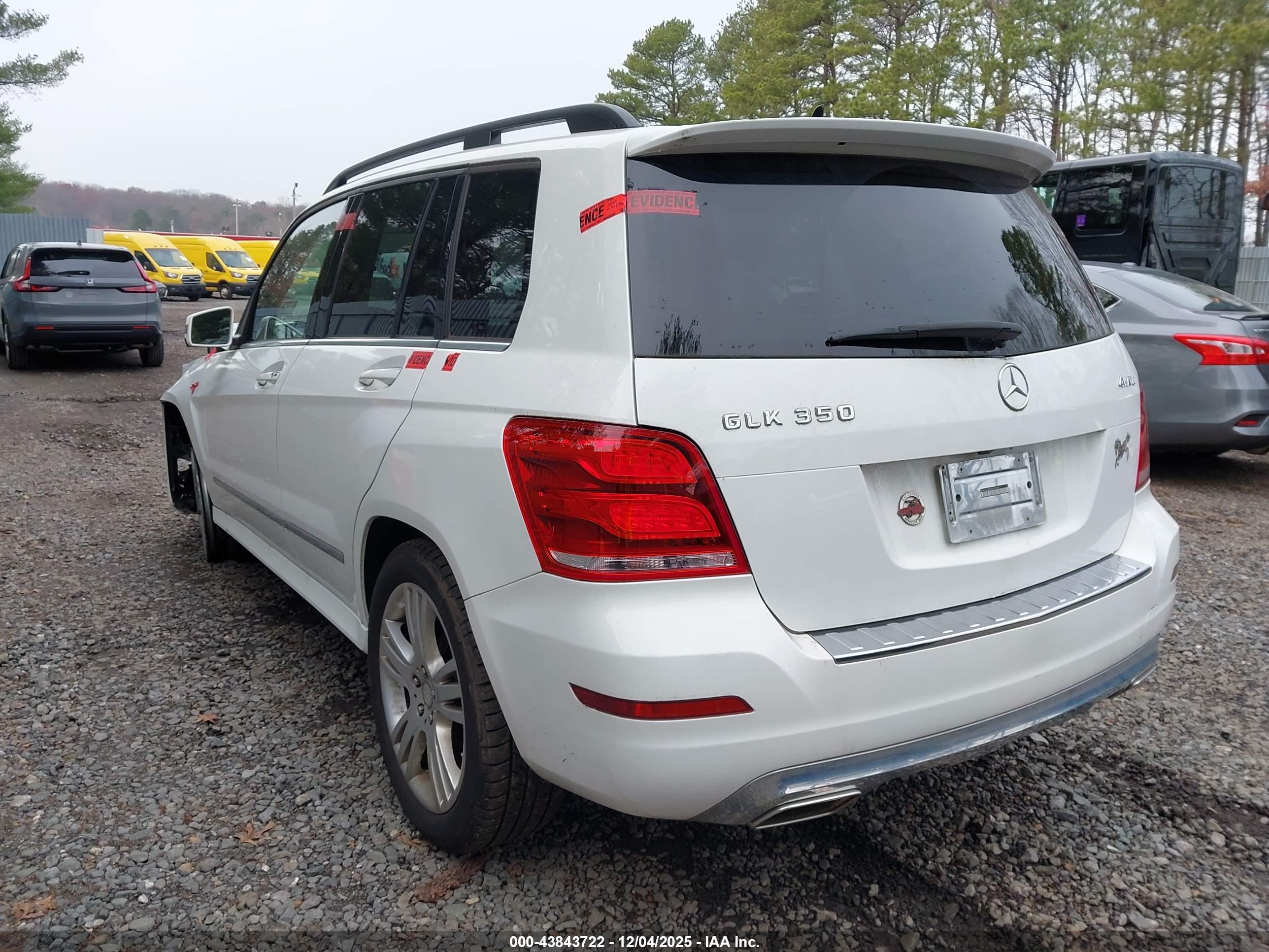 MERCEDES-BENZ GLK image 3