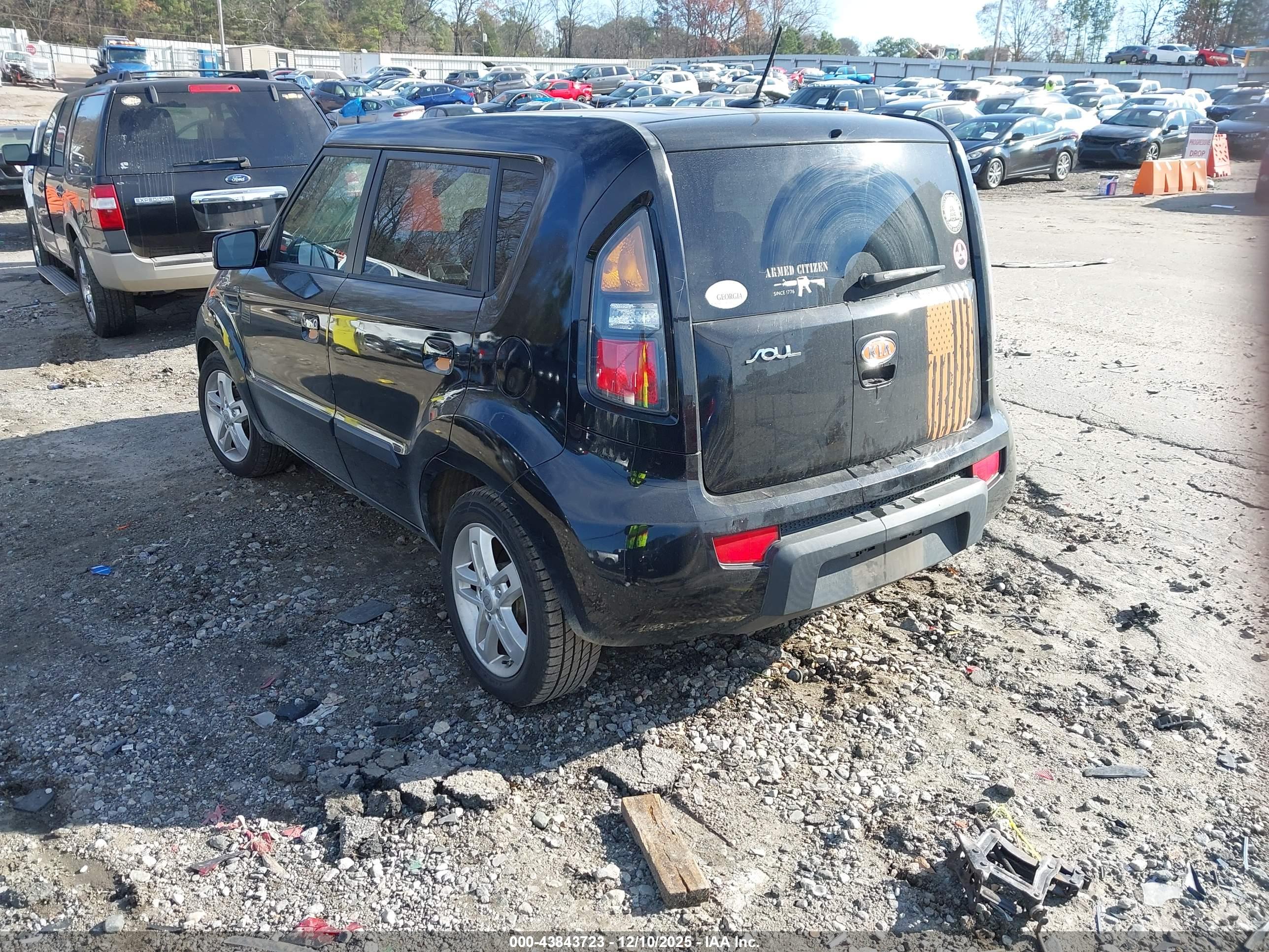 KIA SOUL image 3