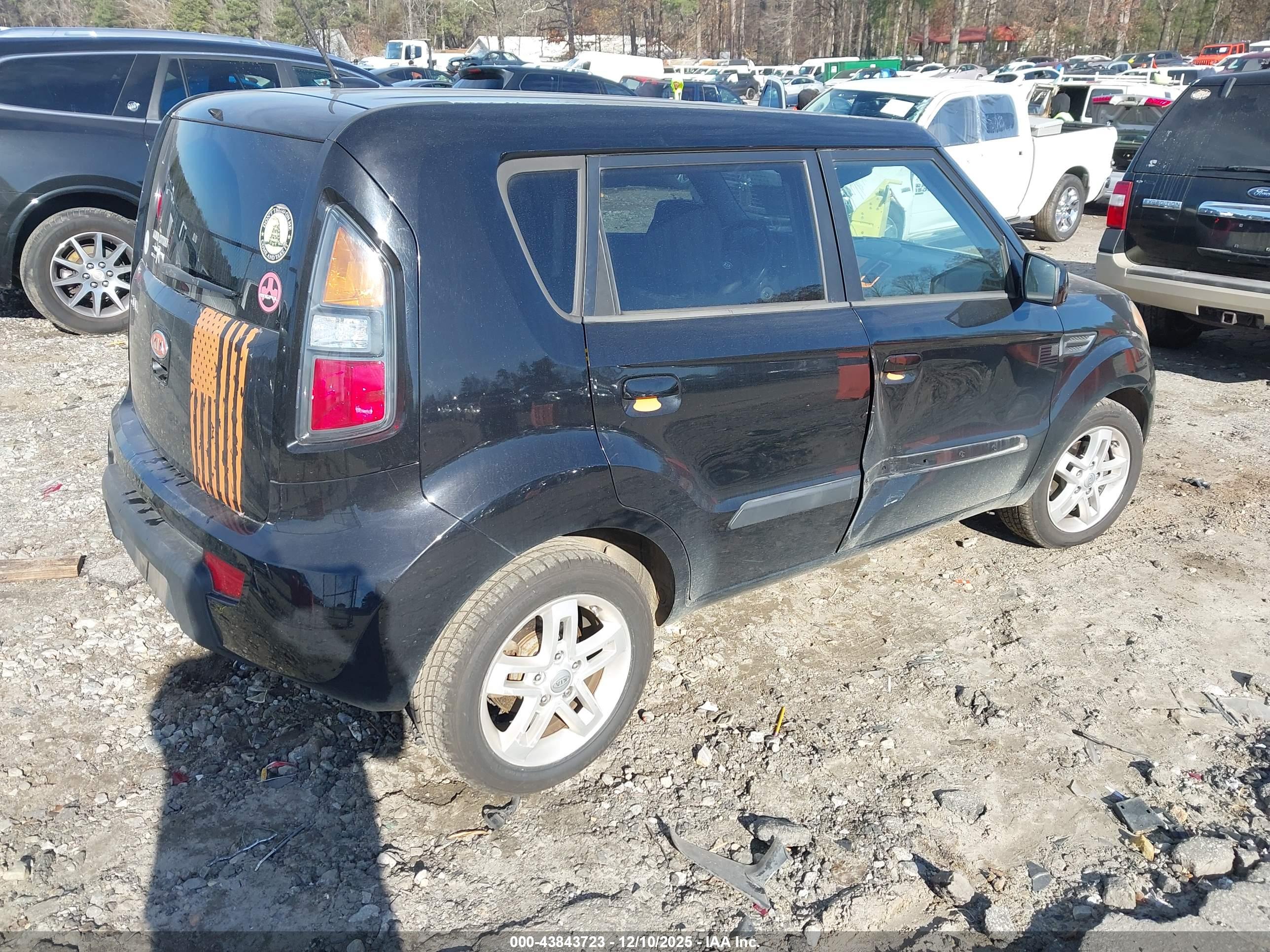 KIA SOUL image 4