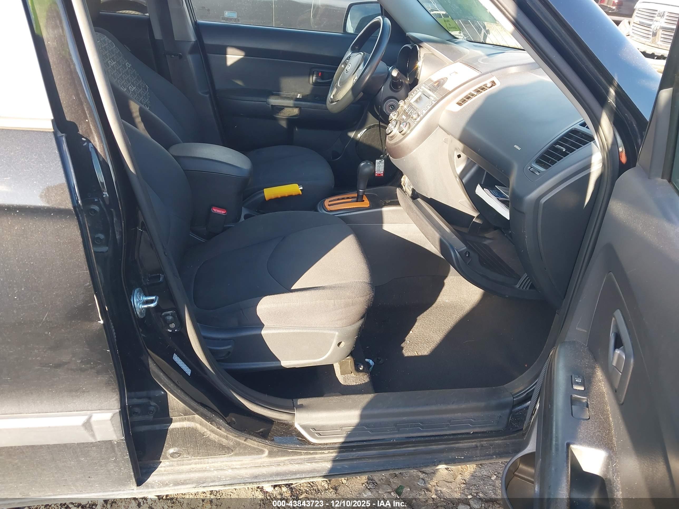 KIA SOUL image 5